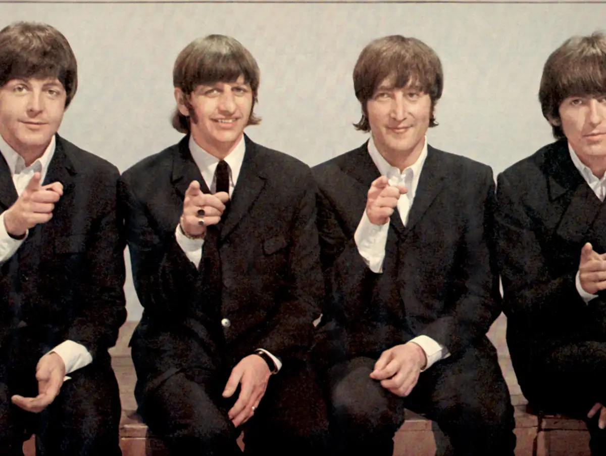 Now and Then', “a última canção dos Beatles”, chega na próxima semana -  Expresso