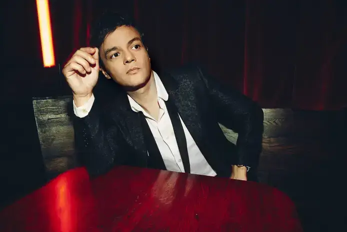 Festival Cool Jazz celebra 20.º aniversário com concerto de Jamie Cullum, "artista que se funde com a história" do evento