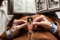Viúvas recebem mais €85 por mês do que os homens