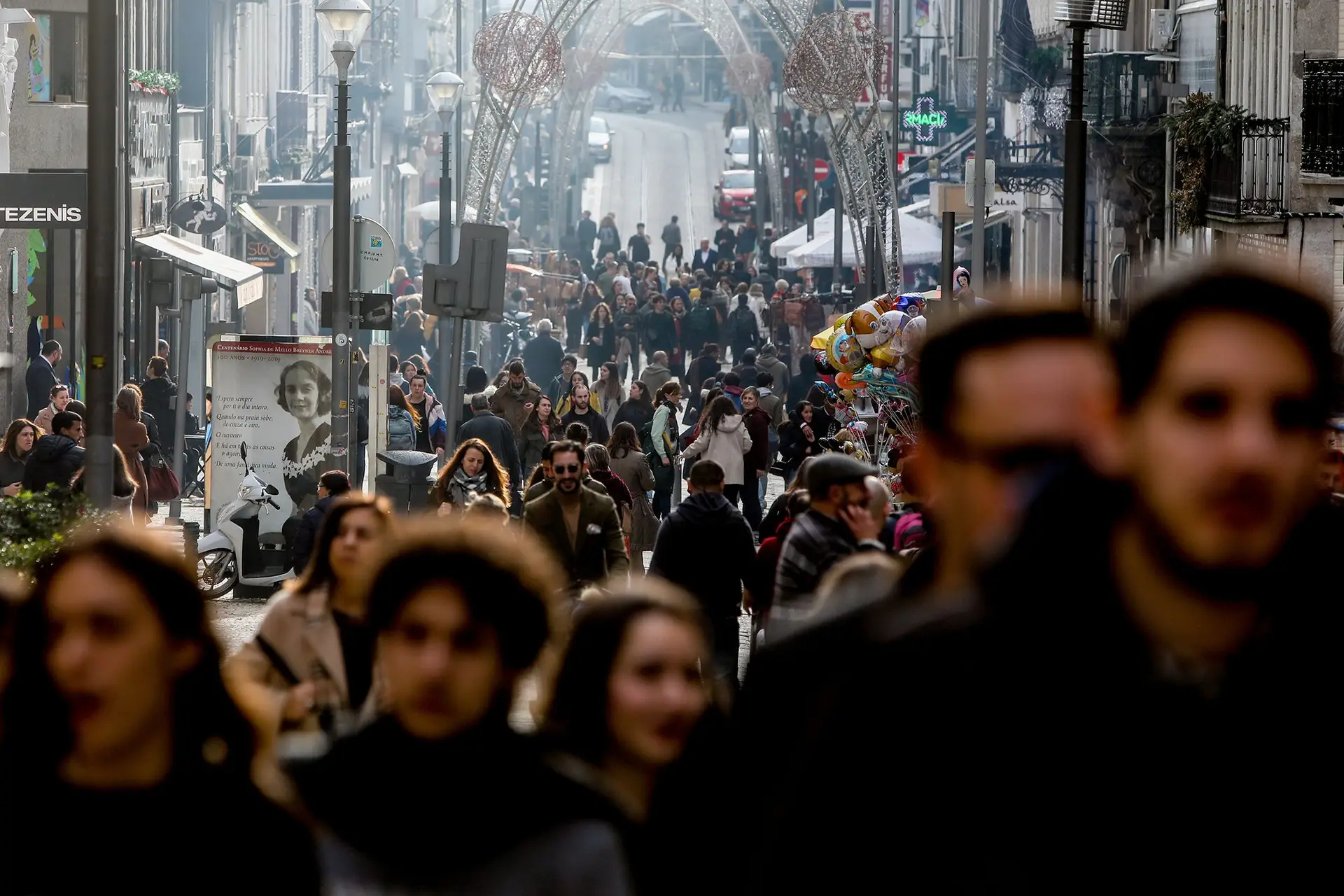 O comércio de rua continua dinâmico, e representou 57% das novas aberturas de lojas no terceiro trimestre deste ano