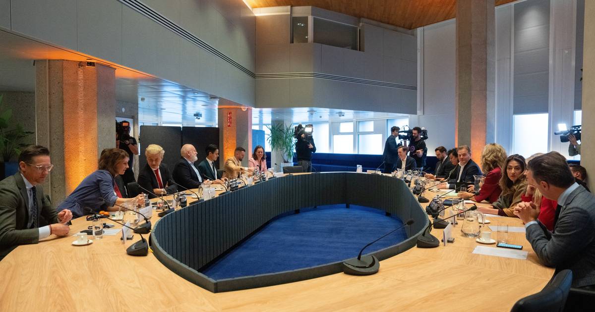 Países Baixos iniciam negociações para formar Governo, que devem durar meses
