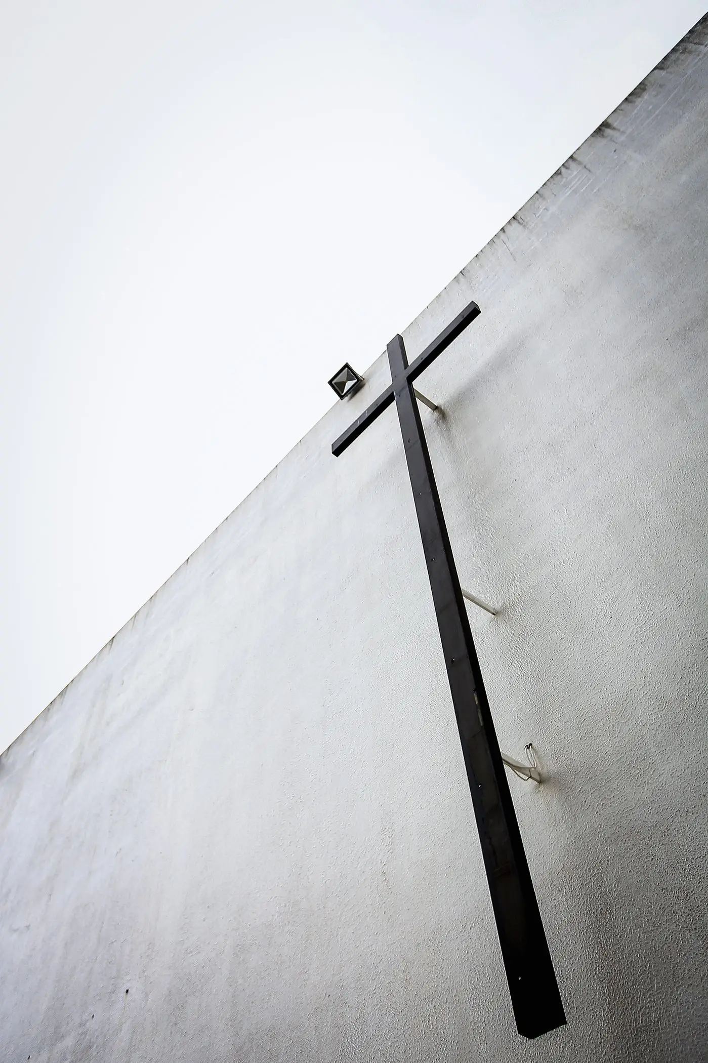 Durante décadas, a Igreja esteve em silêncio perante as denúncias de abusos de párocos