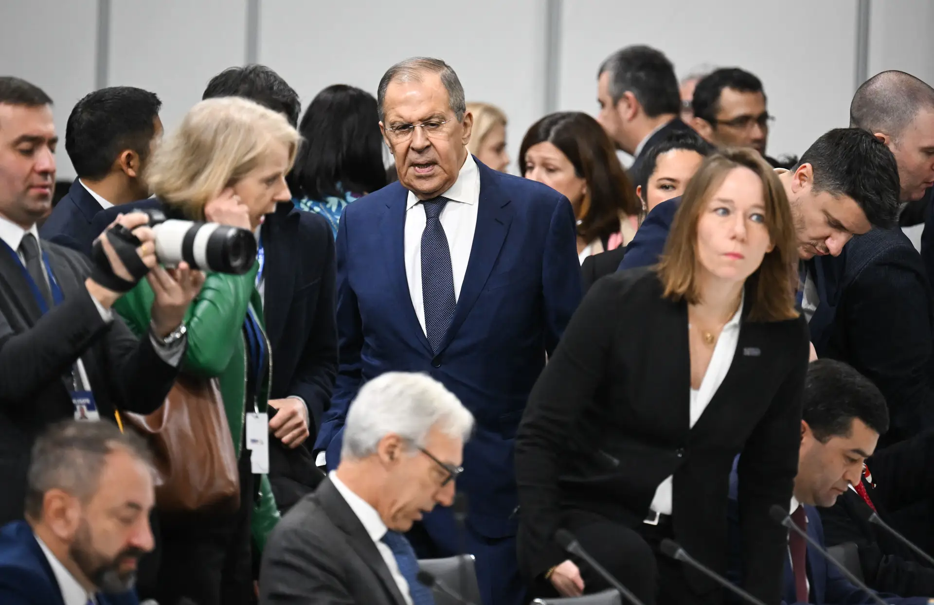 Sergei Lavrov à chegada ao encontro
