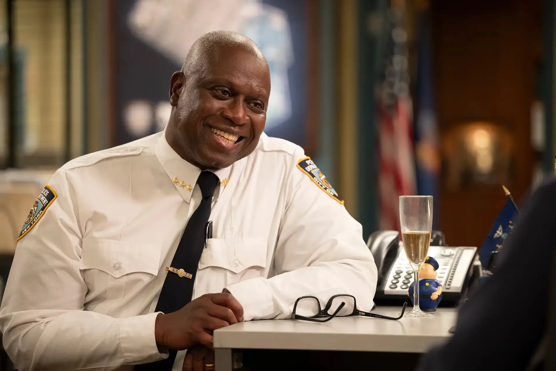 Revelada a causa de morte de Andre Braugher, ator da série “Brooklyn Nine-Nine”