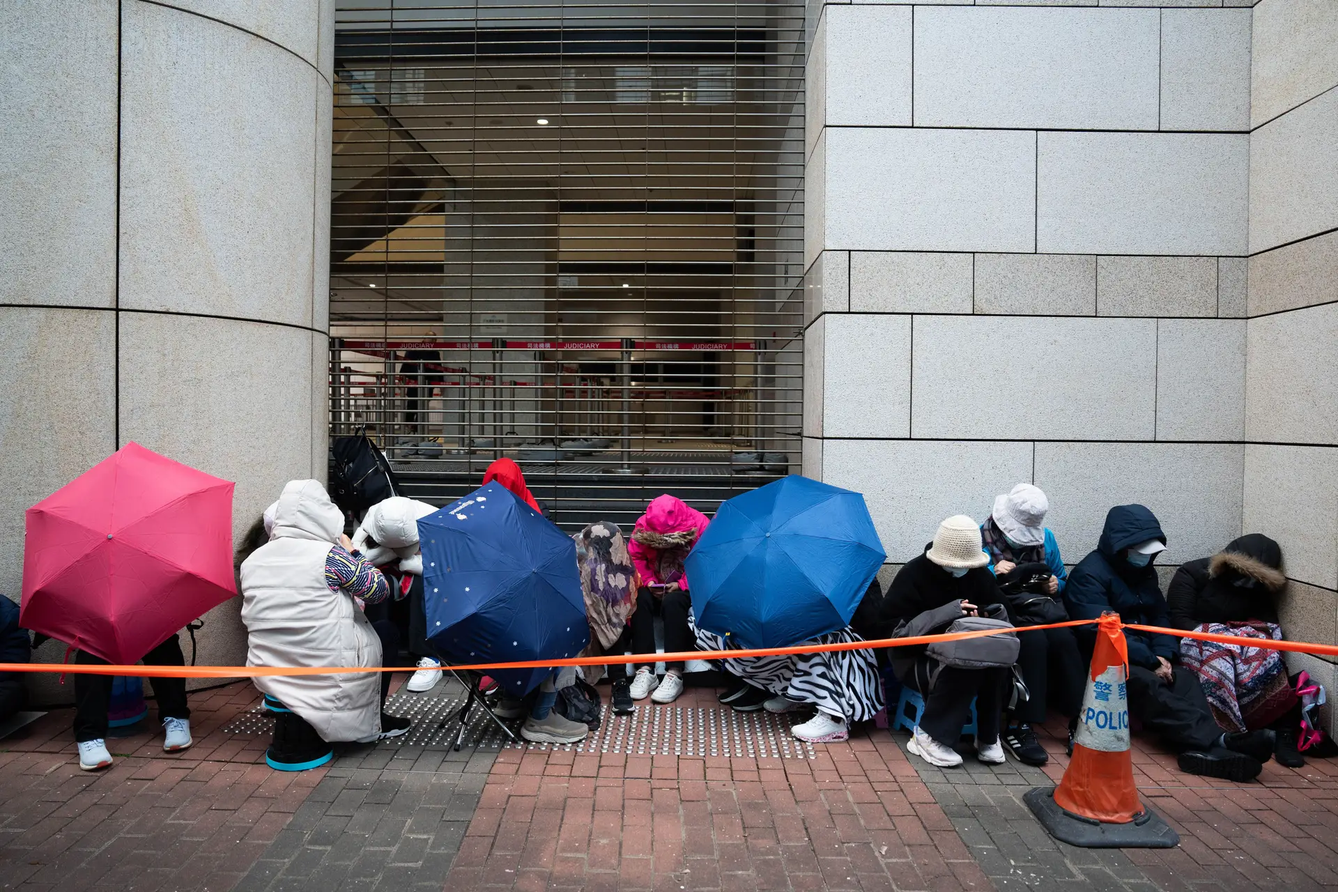 Hong Kong: Ativista Jimmy Lai Era Considerado “o Inimigo Número Um Das ...