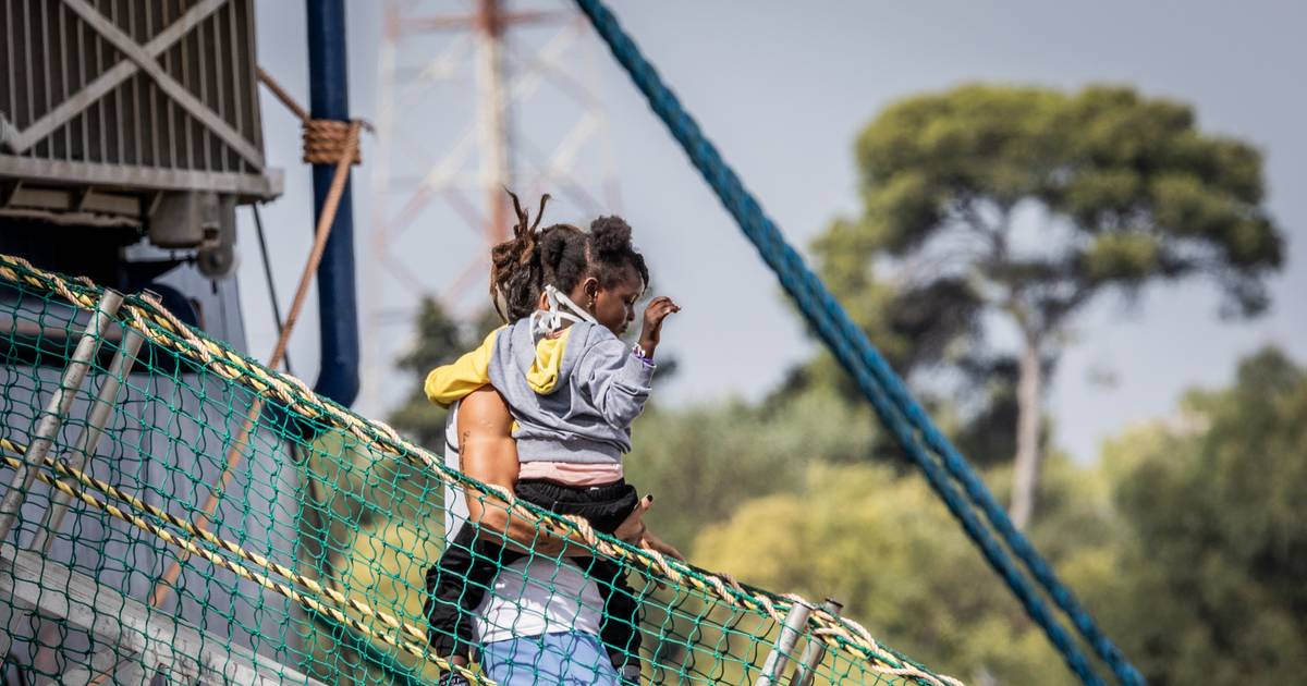 Pelo menos 78 migrantes morreram no Mediterrâneo Central nos últimos dias de 2023