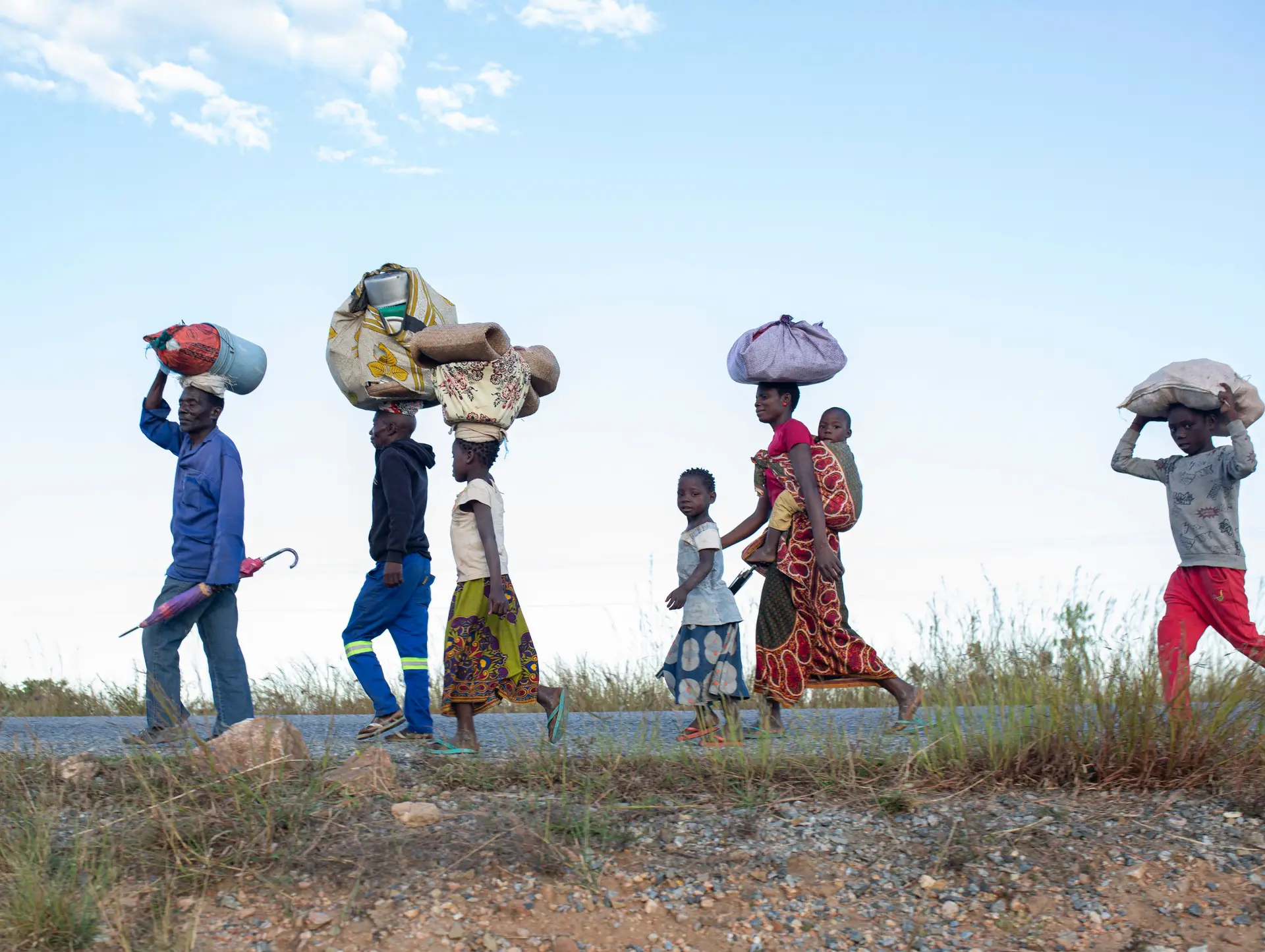 Famílias forçadas a deixar Cabo Delgado, em Moçambique, para fugir à violência jiadista