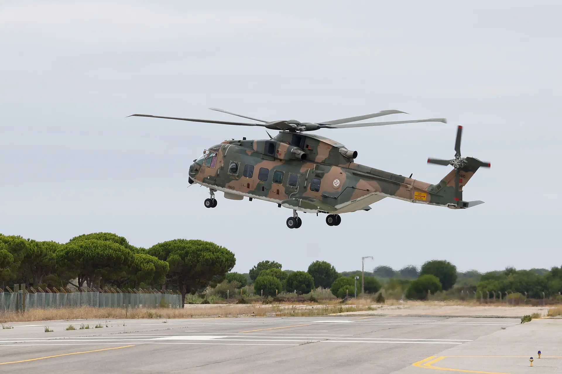 INEM: único helicóptero apto para emergência médica à noite consegue ...