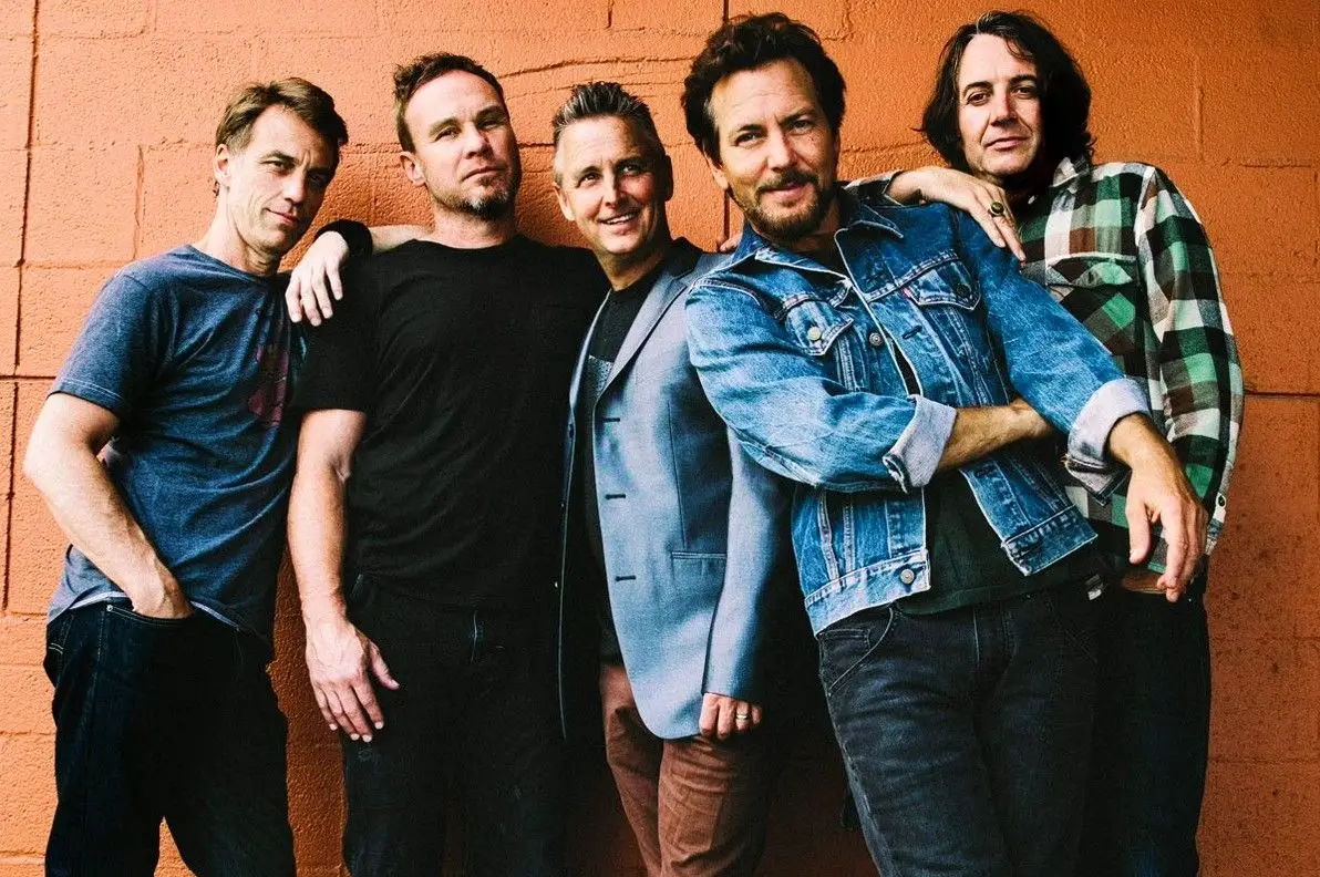 Os Pearl Jam vão apresentar o álbum “Dark Matter” no cinema em Portugal ...