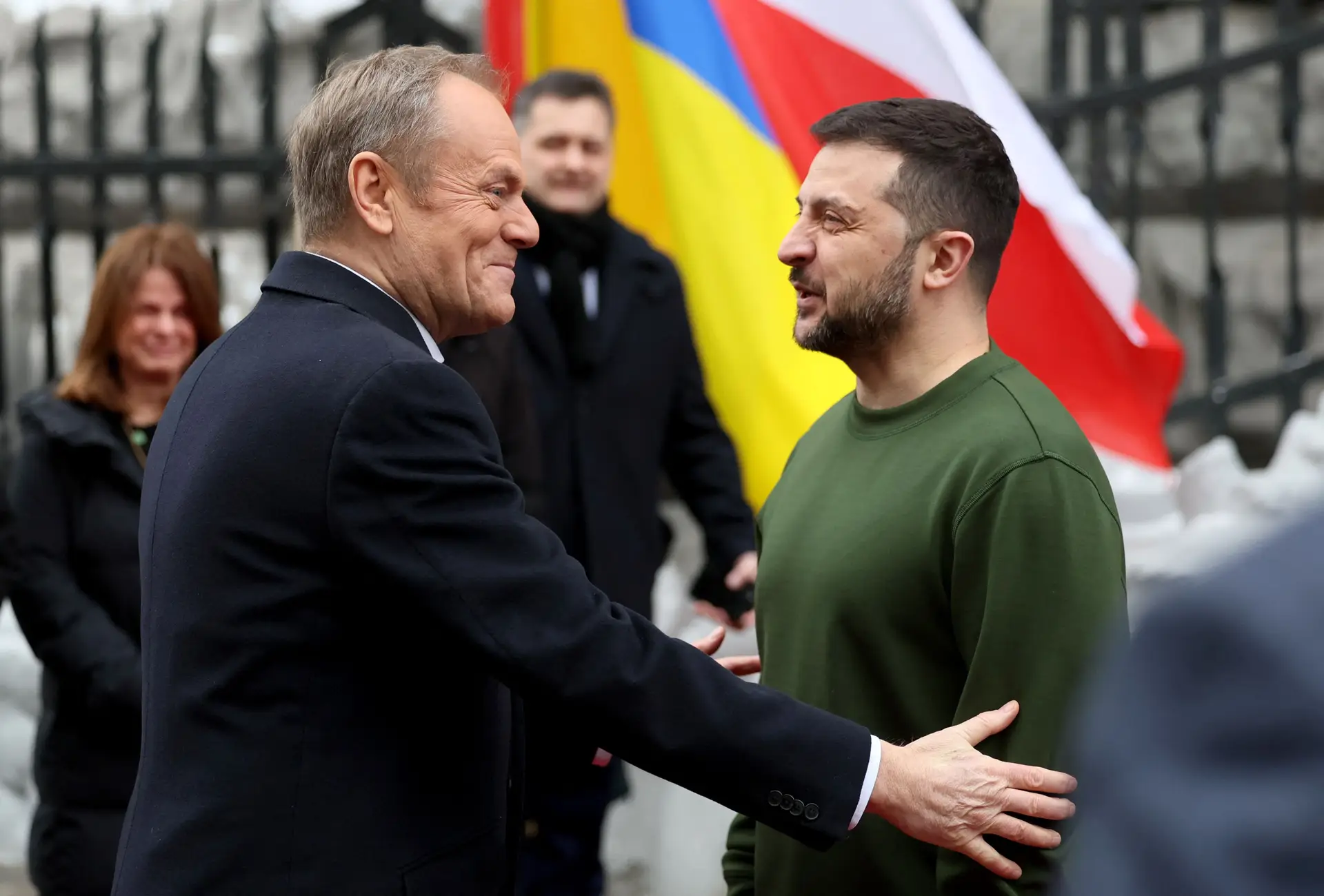 Primeiro-ministro polaco reitera apoio a Kiev na batalha "entre o bem e o mal"