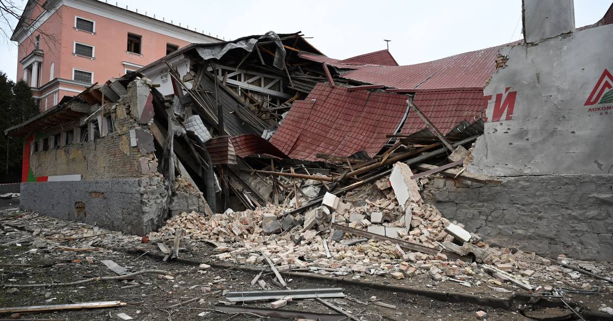Autarca de Kiev alerta para explosões devido a ataque russo