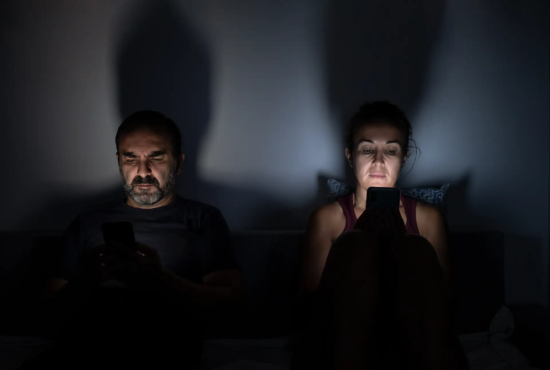 Há “uma necessidade de estar nos ecrãs como fonte de prazer”: são usados “como fuga” para aliviar culpa, ansiedade ou depressão