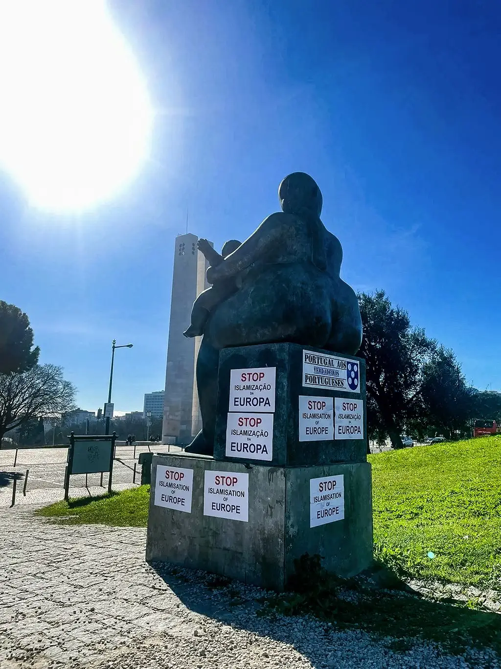 SOS Racismo apresenta queixa-crime contra responsáveis da marcha contra islamização da Europa