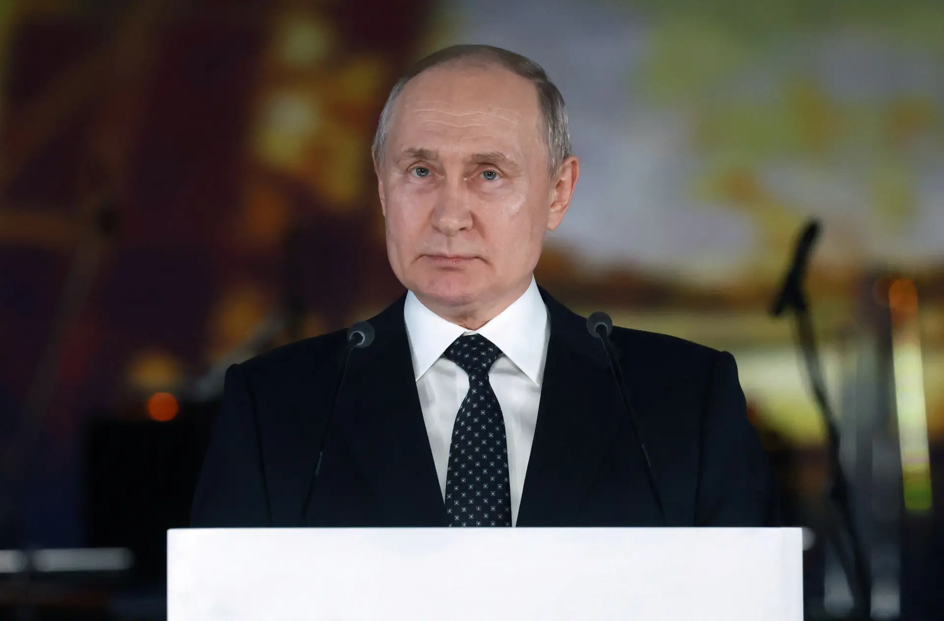Dez candidatos disputam com Vladimir Putin presidenciais russas de março