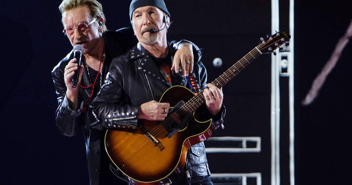 O vídeo dos U2 a tocarem ‘Don’t Dream It’s Over’, êxito dos anos 80 dos Crowded House: “Liberdade é a palavra a que nos devemos agarrar”