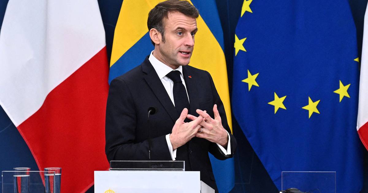 Macron apela aliados para compensarem eventual impacto se EUA reduzirem ajuda à Ucrânia