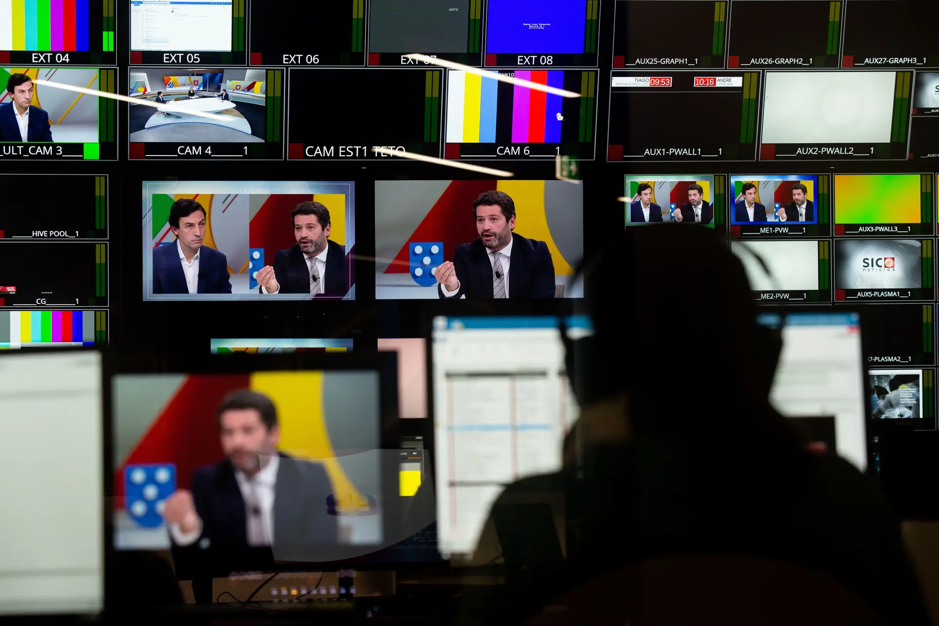 30 debates para desencalhar indecisos: a maratona começa esta segunda-feira