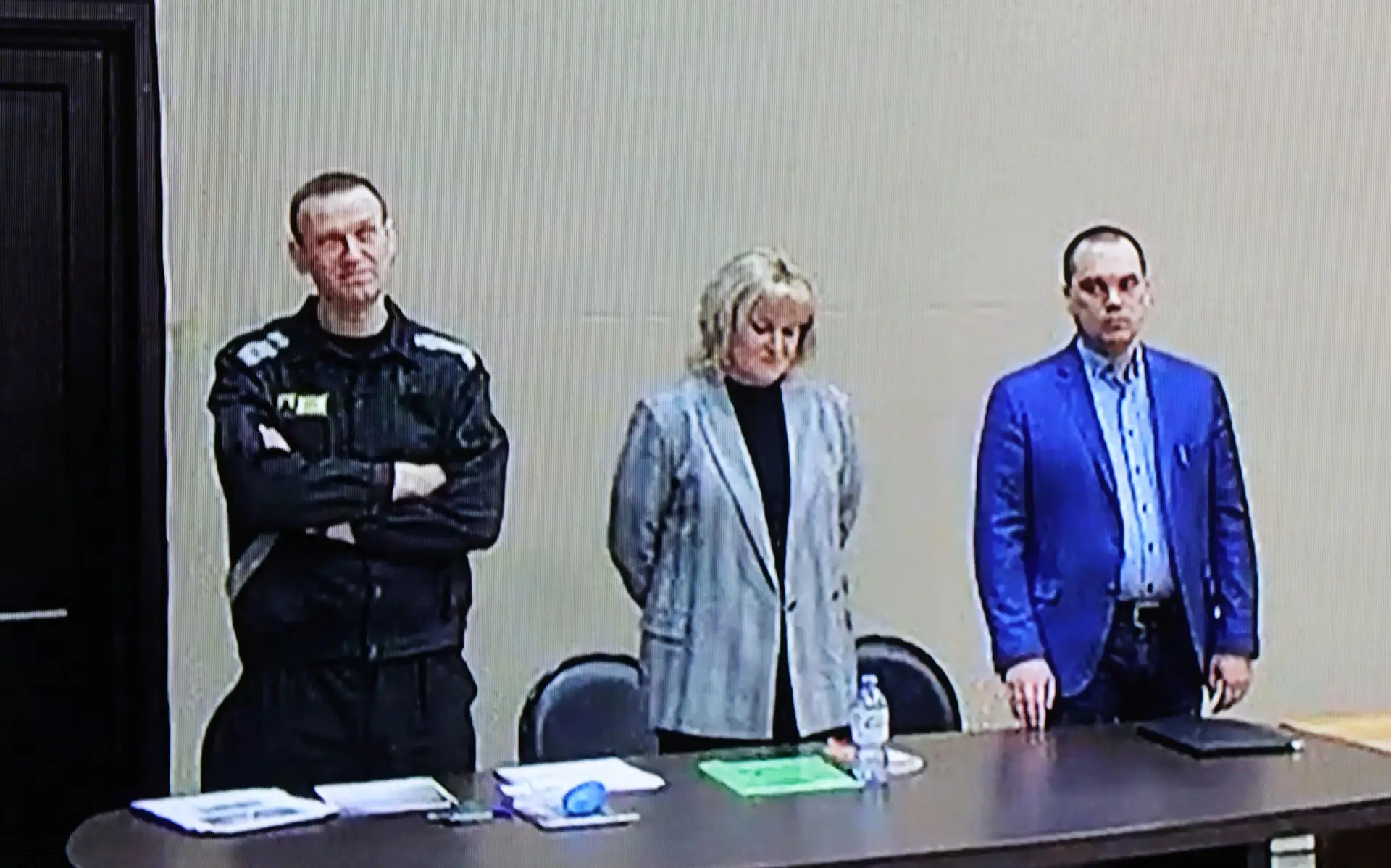 O líder da oposição russa, Alexei Navalny, que morreu em fevereiro, e os advogados Olga Mikhailova e Vadim Kobzev