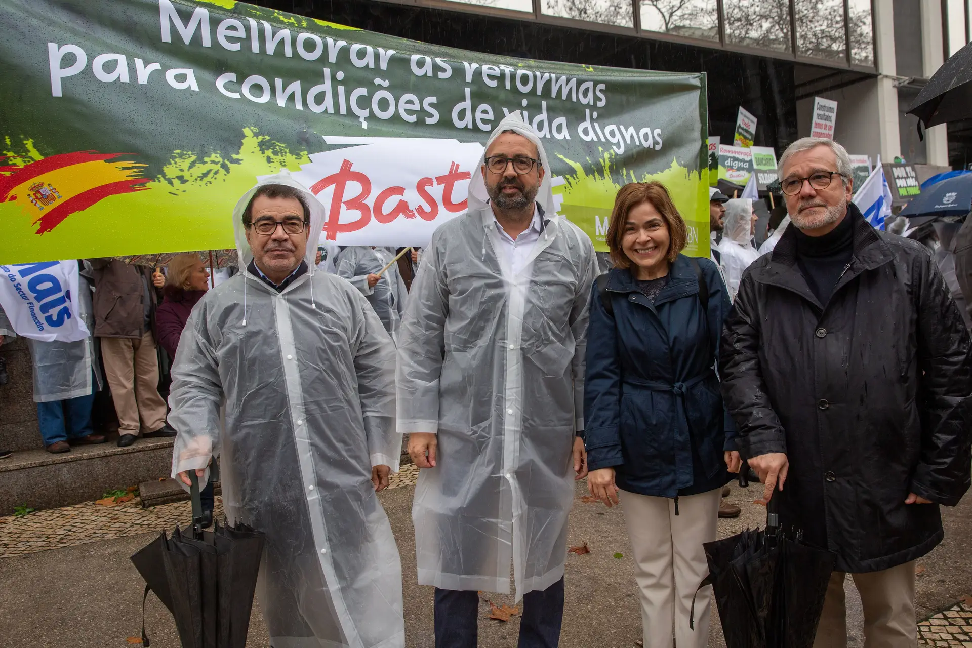 Sindicatos da carteira afetos à UGT pedem mediação da Direção-Universal do Ofício para negociação salarial