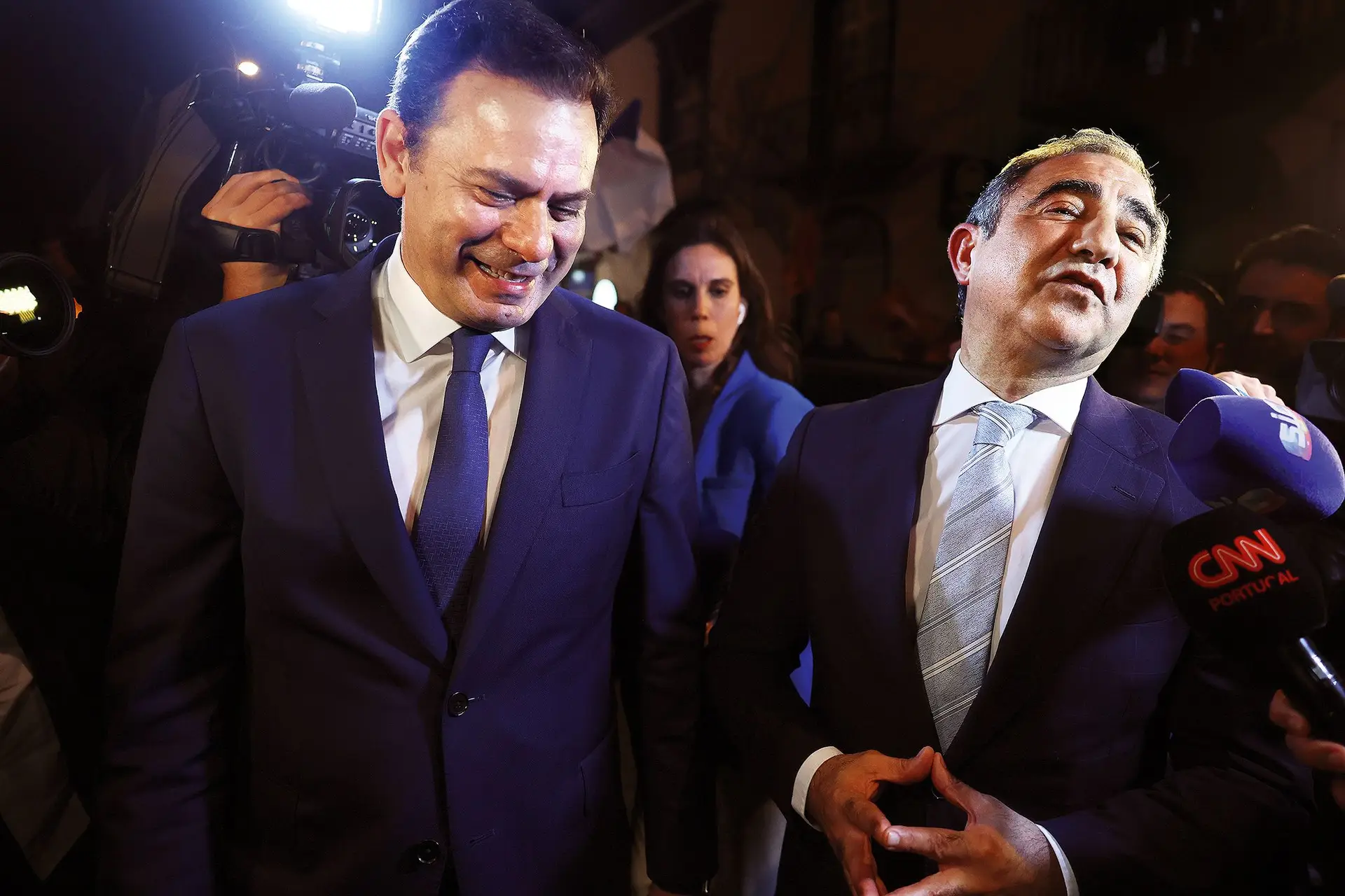 Luís Montenegro foi passar a noite eleitoral de domingo em Ponta Delgada com José Manuel Bolieiro