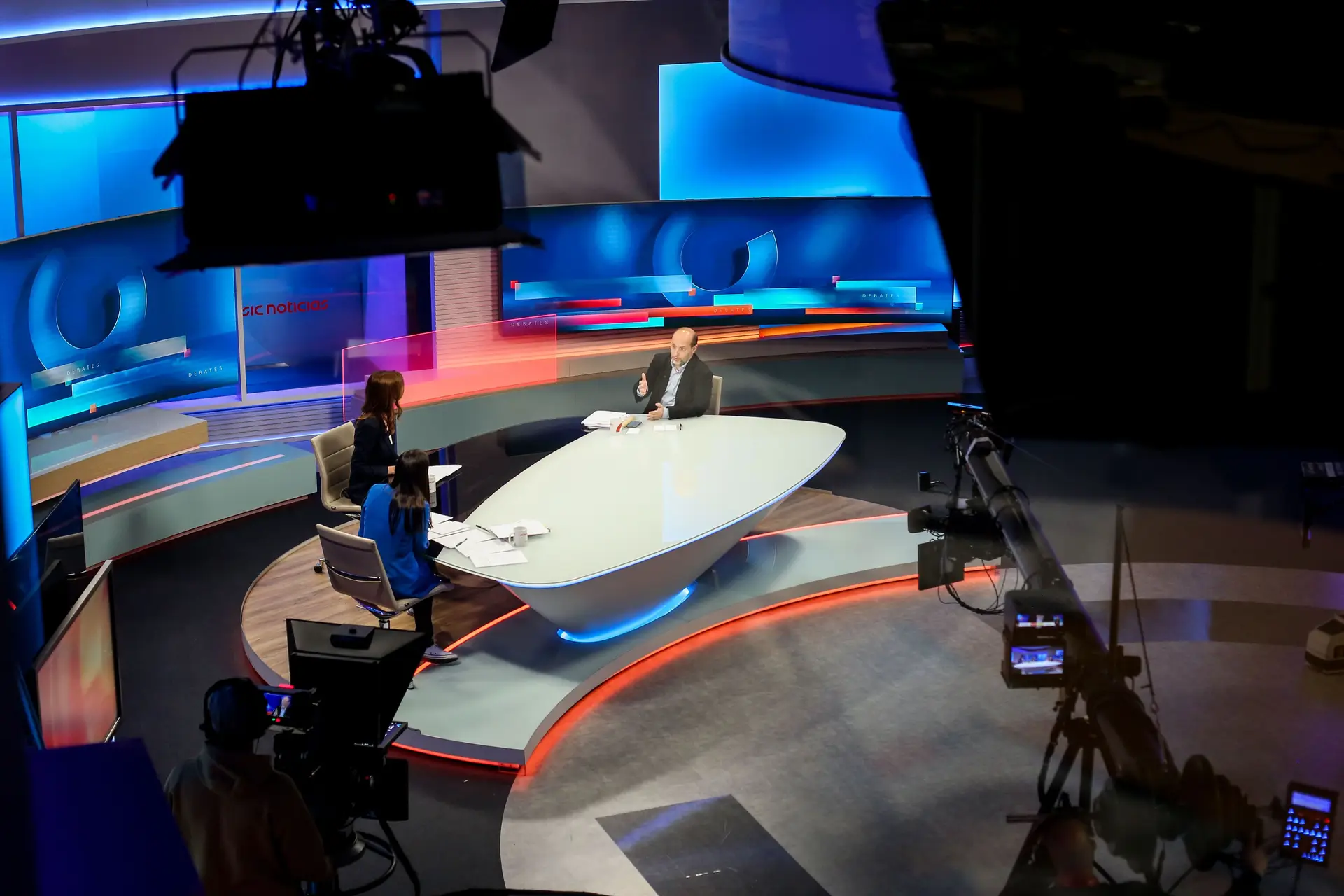 Legislaturas 2024 - Debate entre Mariana Mortágua do BE e Rui Tavares do Livre.