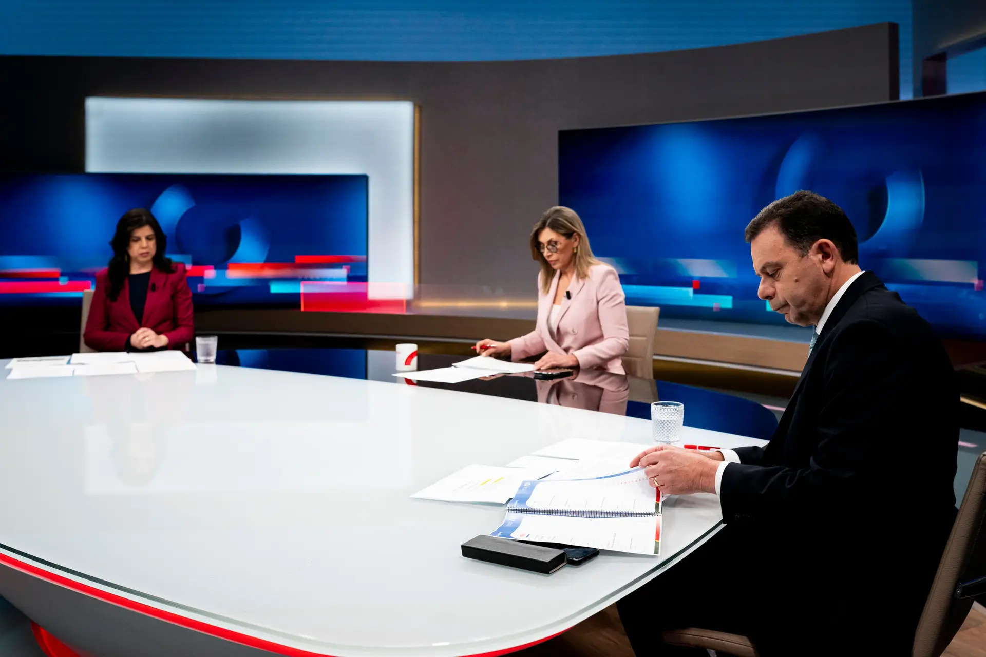 Sousa Real atacou com “machismo” da AD, Montenegro criticou “ladainha” e colou PAN ao PS