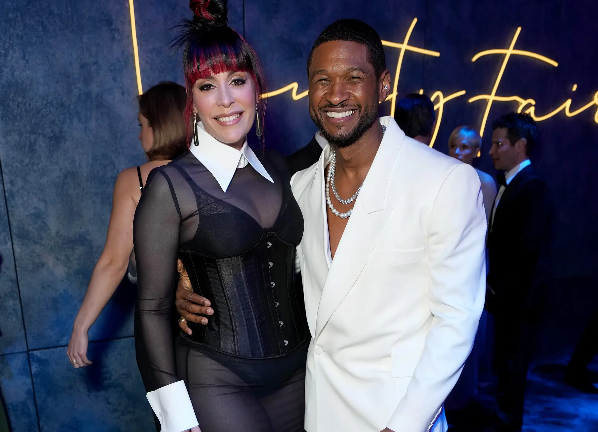 Usher aproveitou a Super Bowl para se casar com a namorada
