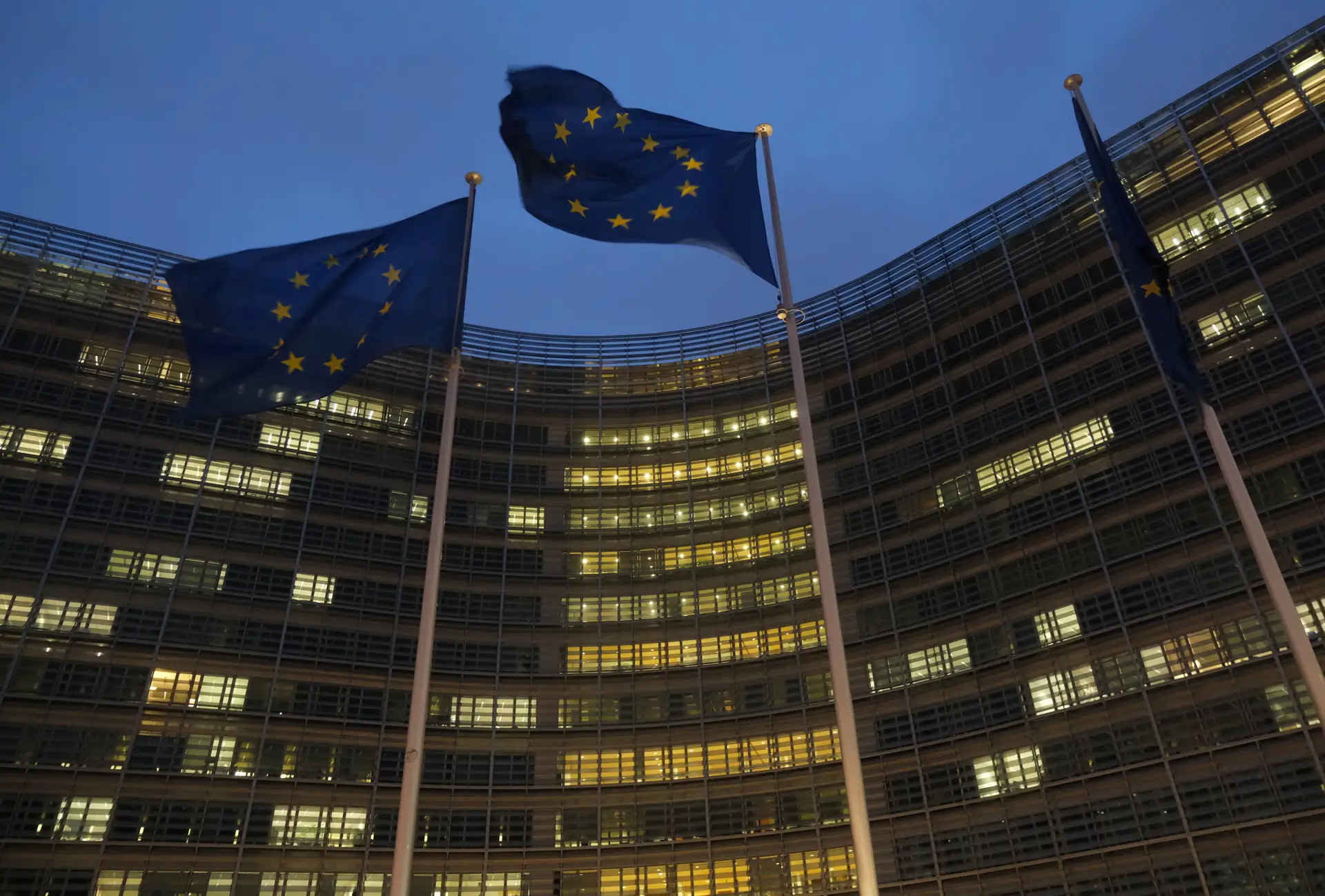 Bruxelas tira gás à economia portuguesa