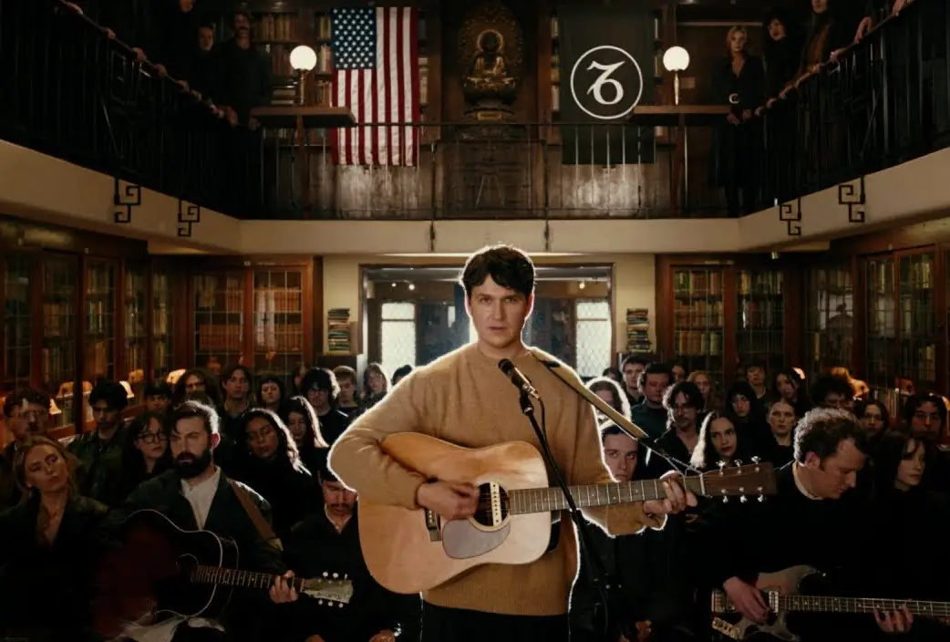 Vampire Weekend mostram canções novas: ouça ‘Capricorn’ e ‘Gen-X Cops’, as primeiras em cinco anos