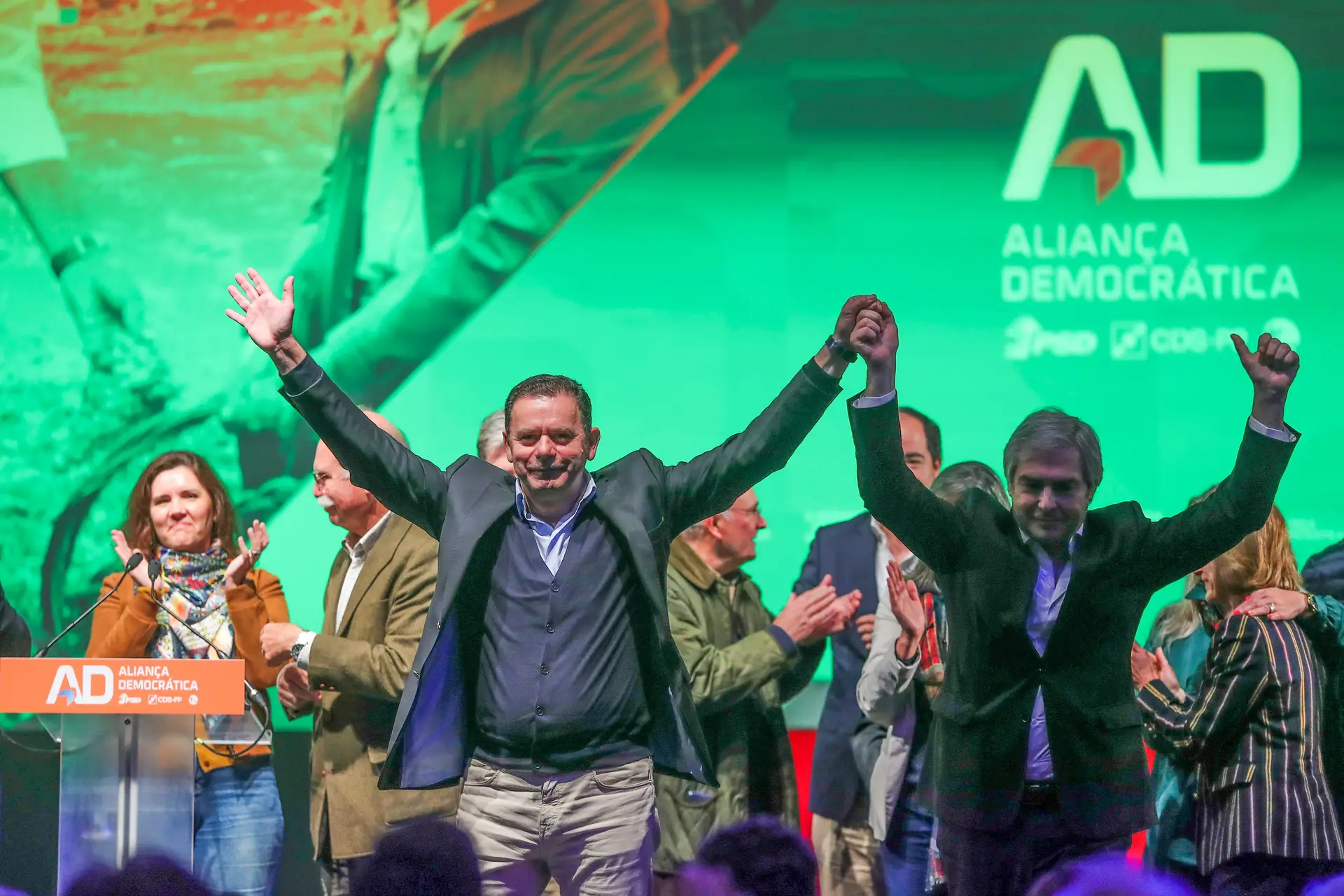 O presidente do PSD, Luis Montenegro, e Nuno Melo, presidente do CDS-PP durante a iniciativa da Aliança Democrática Encontro Nacional de Agricultores e do Mundo Rural