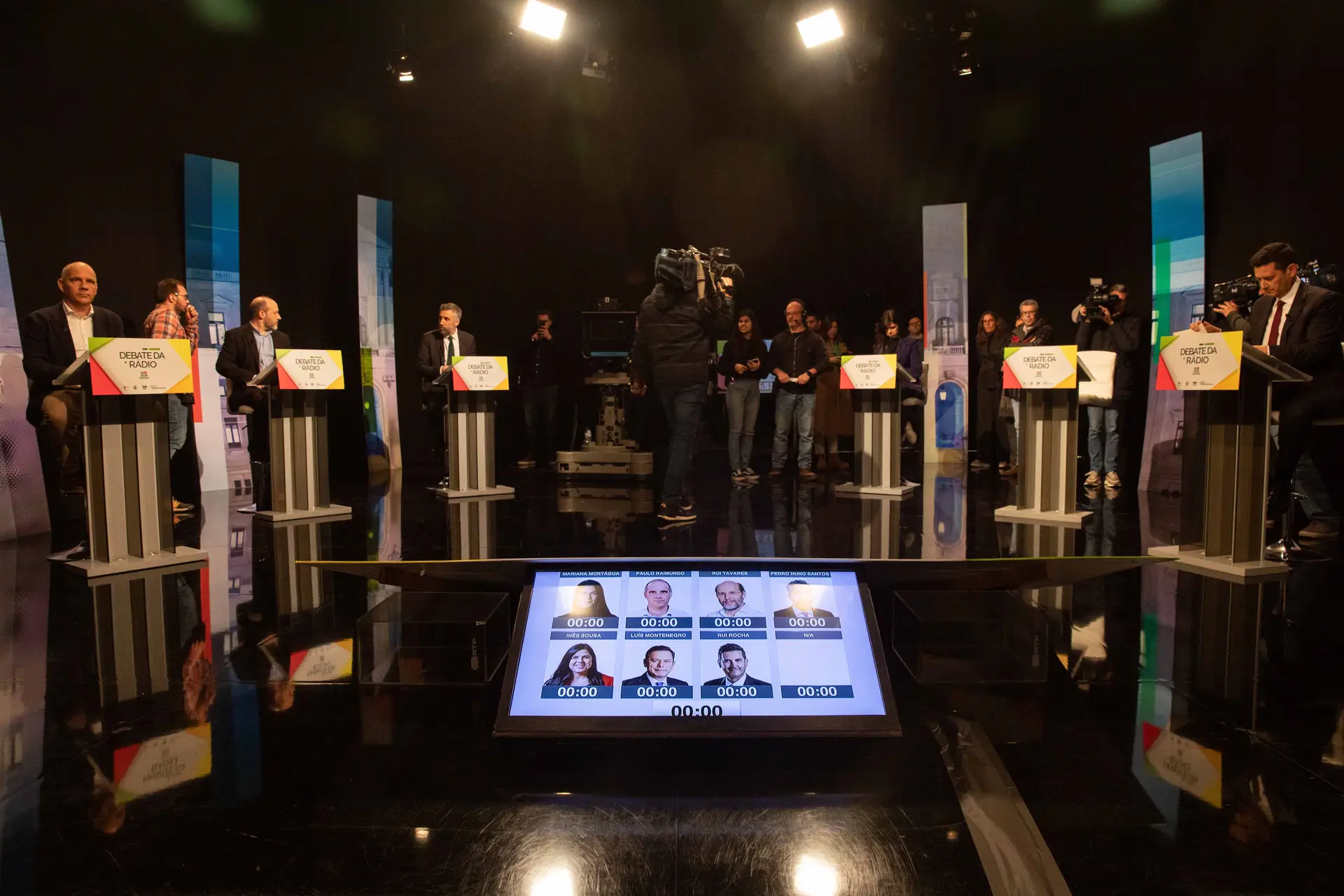 Consenso para uma reforma na justiça e sobre limites aos telemóveis nas escolas: o último debate em cinco pontos