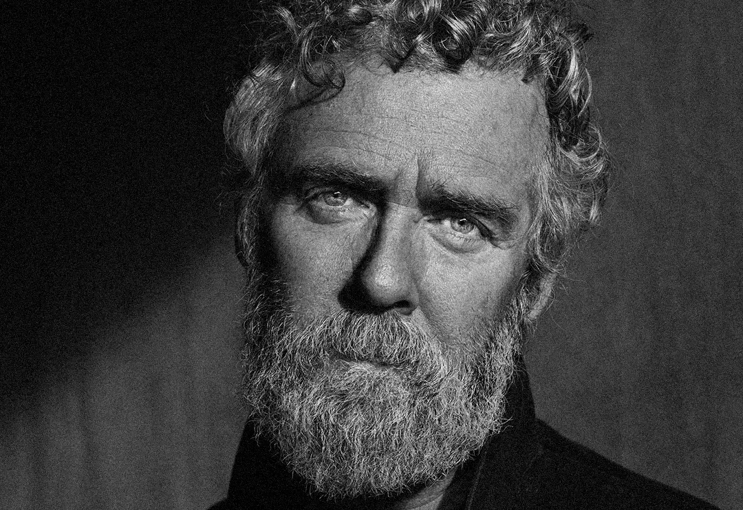 Glen Hansard volta a Portugal para um concerto em junho