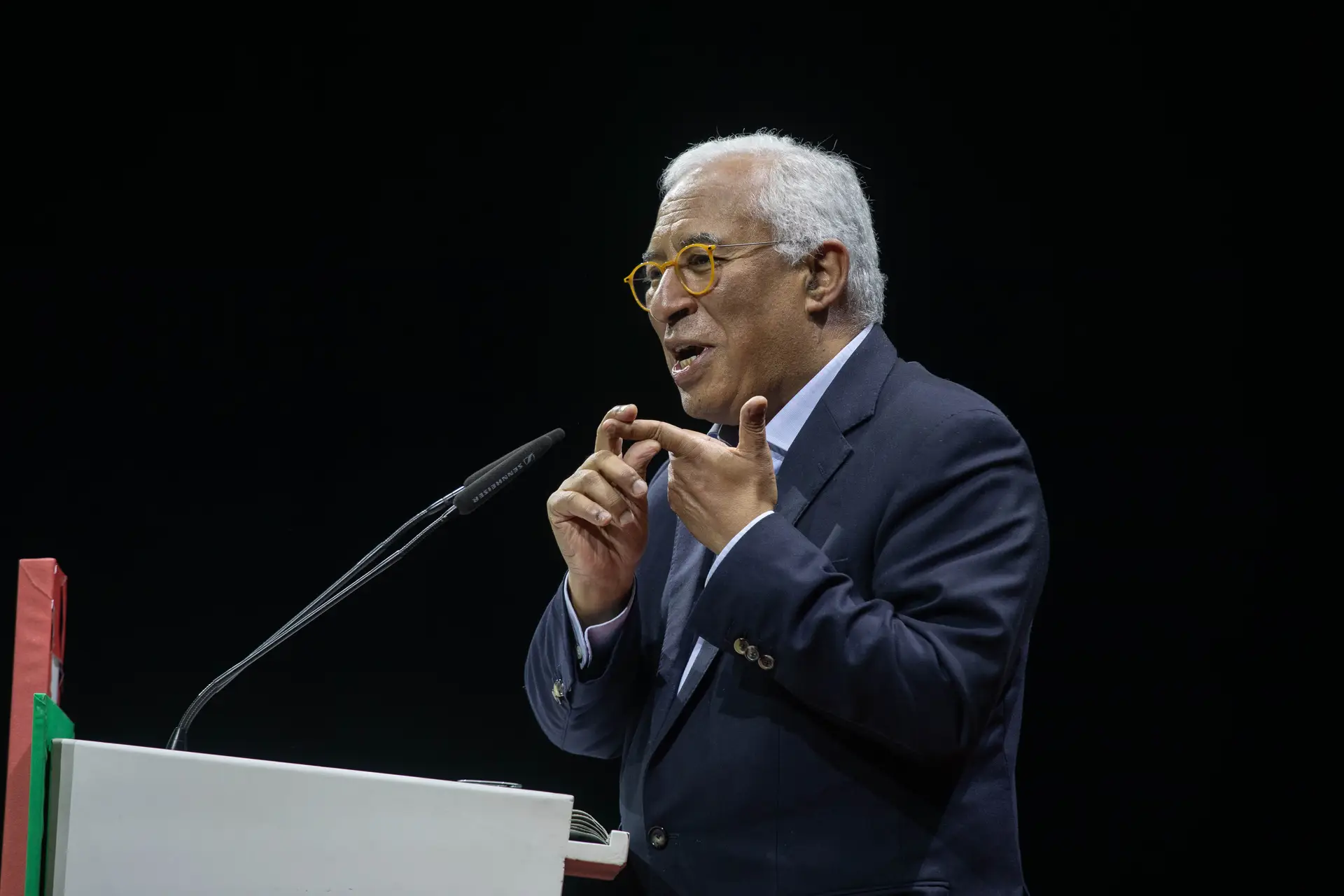 Costa despede-se de Bruxelas: "Ao contrário de outros partidos de extrema-direita na Europa, o Chega nunca fez campanha contra a UE"
