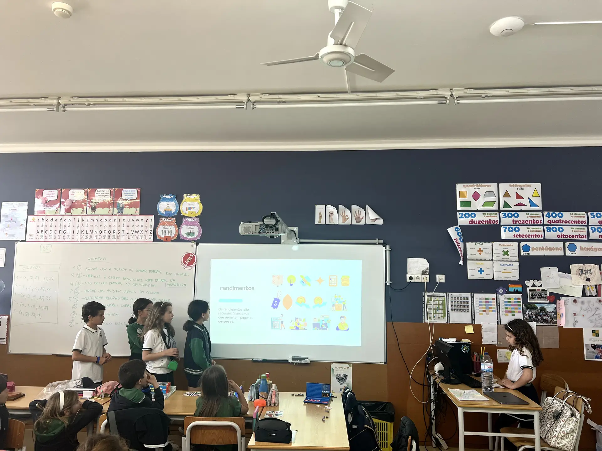 Nesta escola, os alunos aprendem literacia financeira dos 5 aos 18 anos: “Se começarmos cedo, temos muitos anos para mudar a mentalidade”