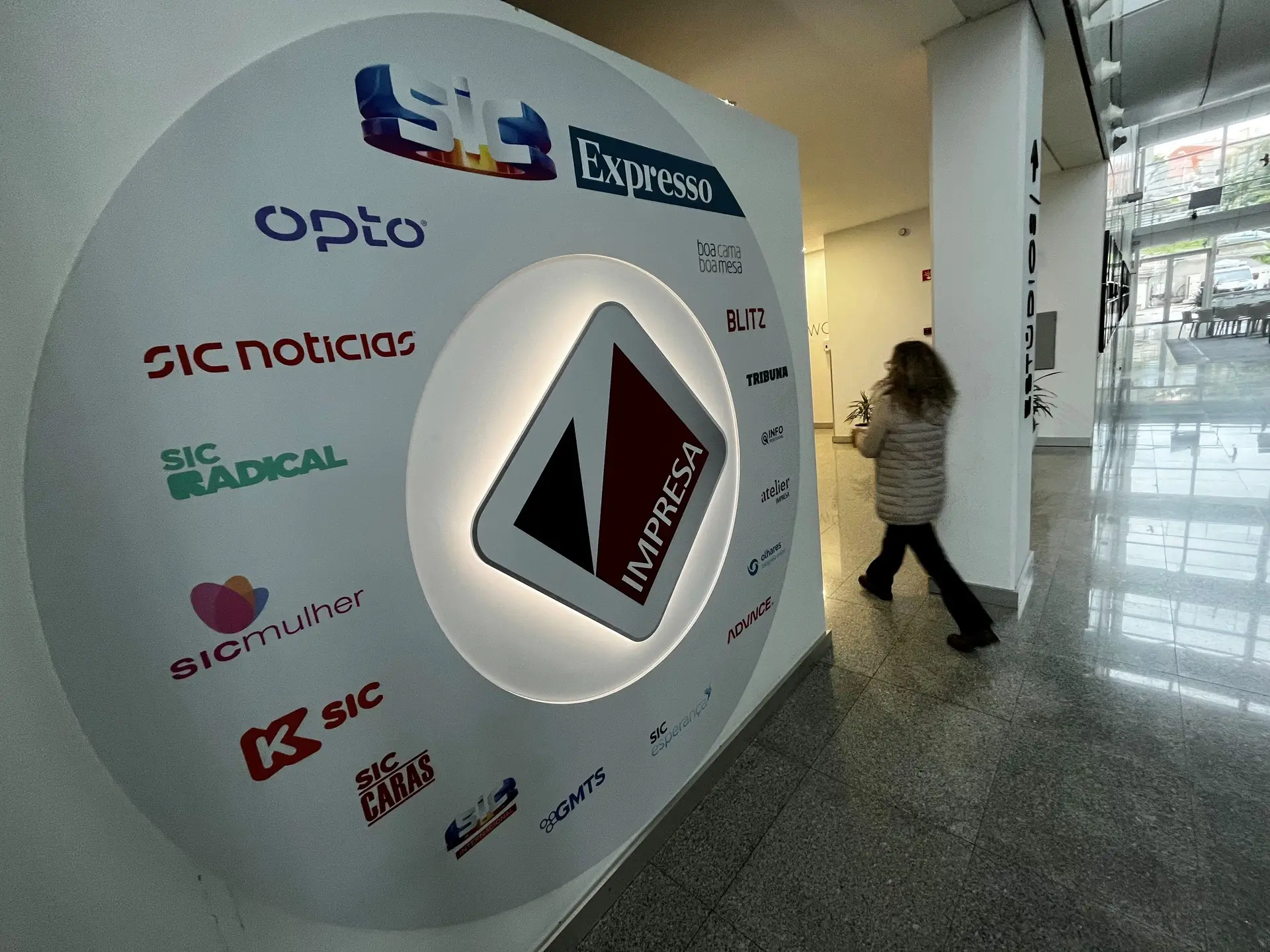 Impresa com prejuízo, SIC aumentou lucro