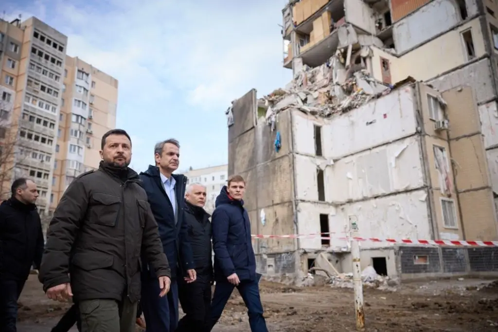 Medvedev affirme que le Kremlin a bien tenté de tuer Zelensky au 743e jour de la guerre en Ukraine