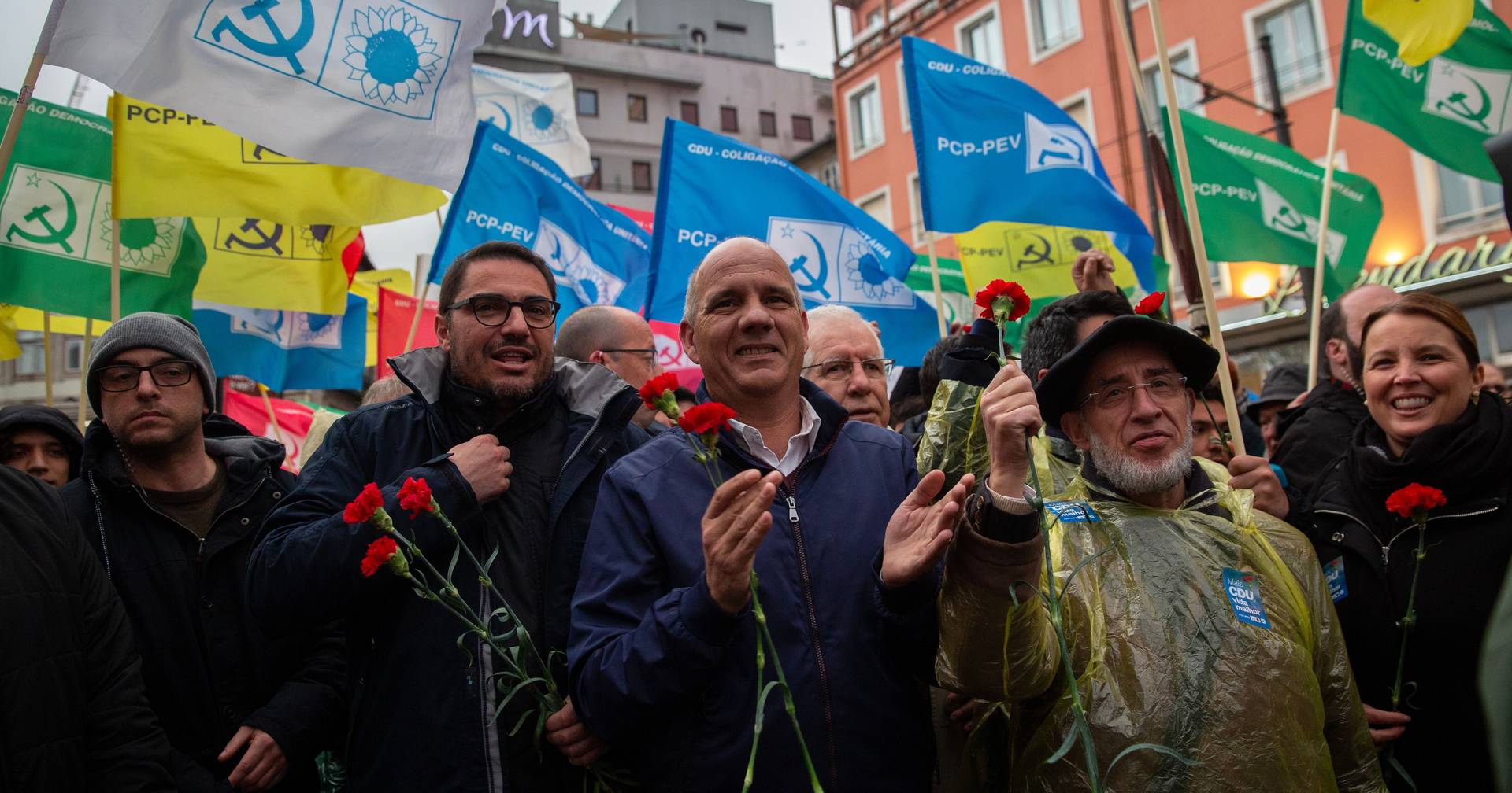 CDU fecha campanha com apelo ao voto de quem “não concorda com tudo” e ...