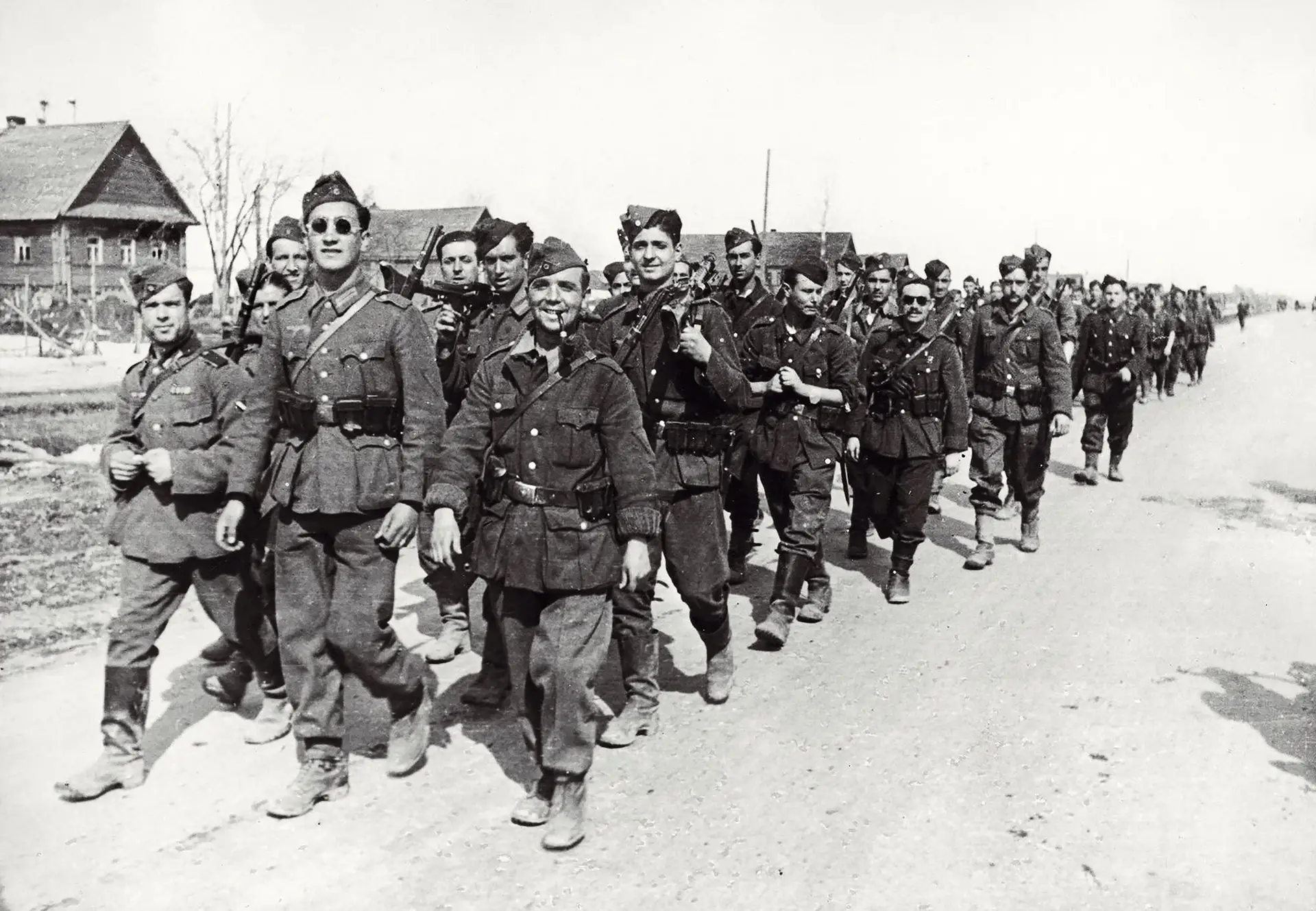 mw-1920