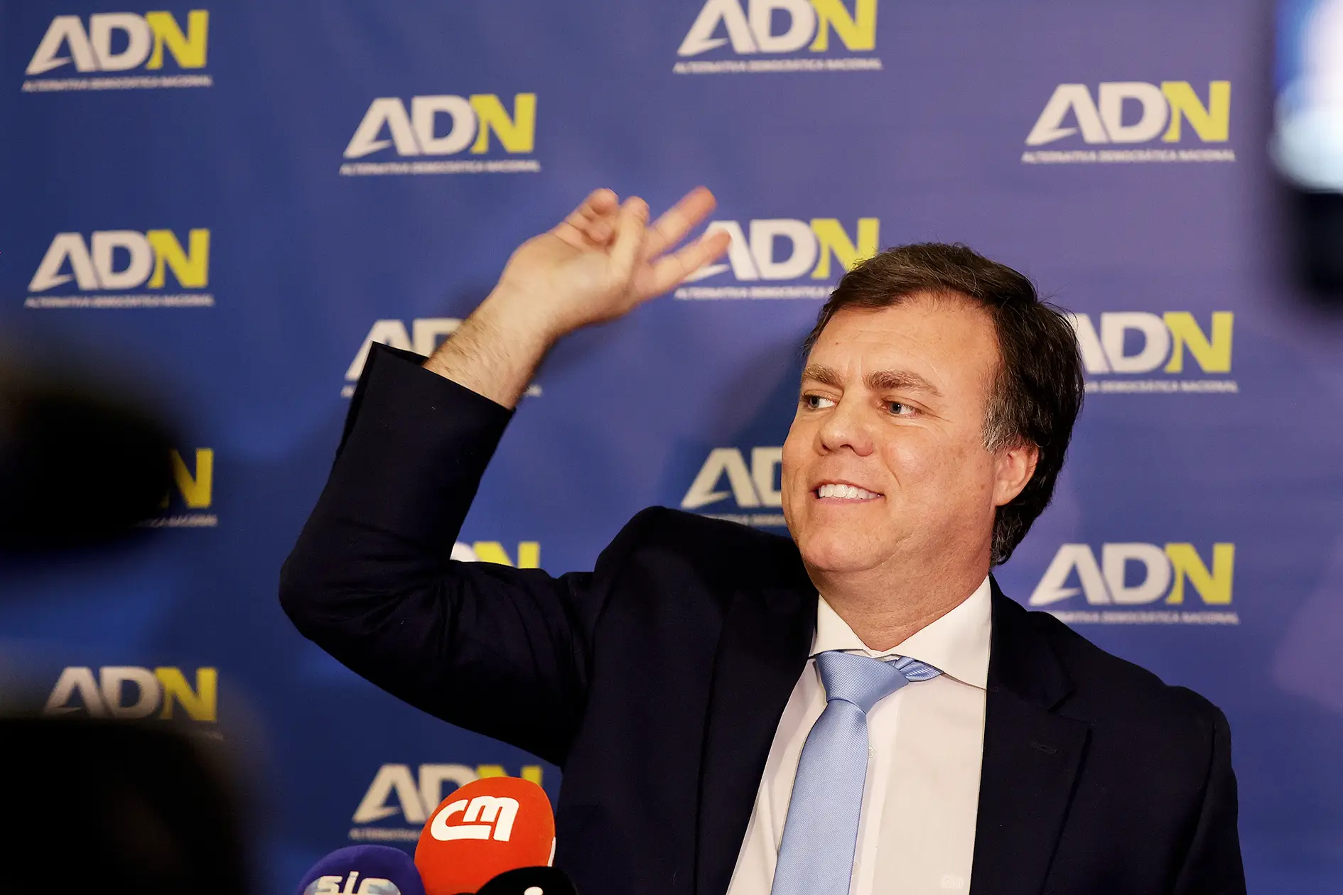 Bruno Fialho é o líder do ADN, que teve três pastores evangélicos como cabeças de lista