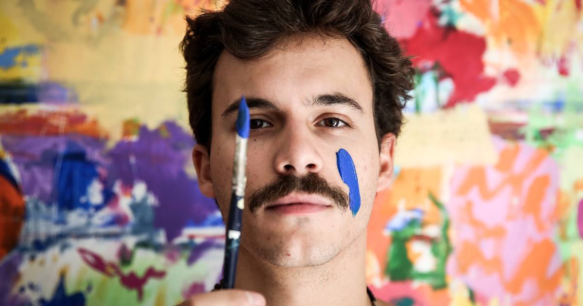Guilherme Atanásio, um engenheiro que quis ser pintor e se tornou um fenómeno nas redes sociais