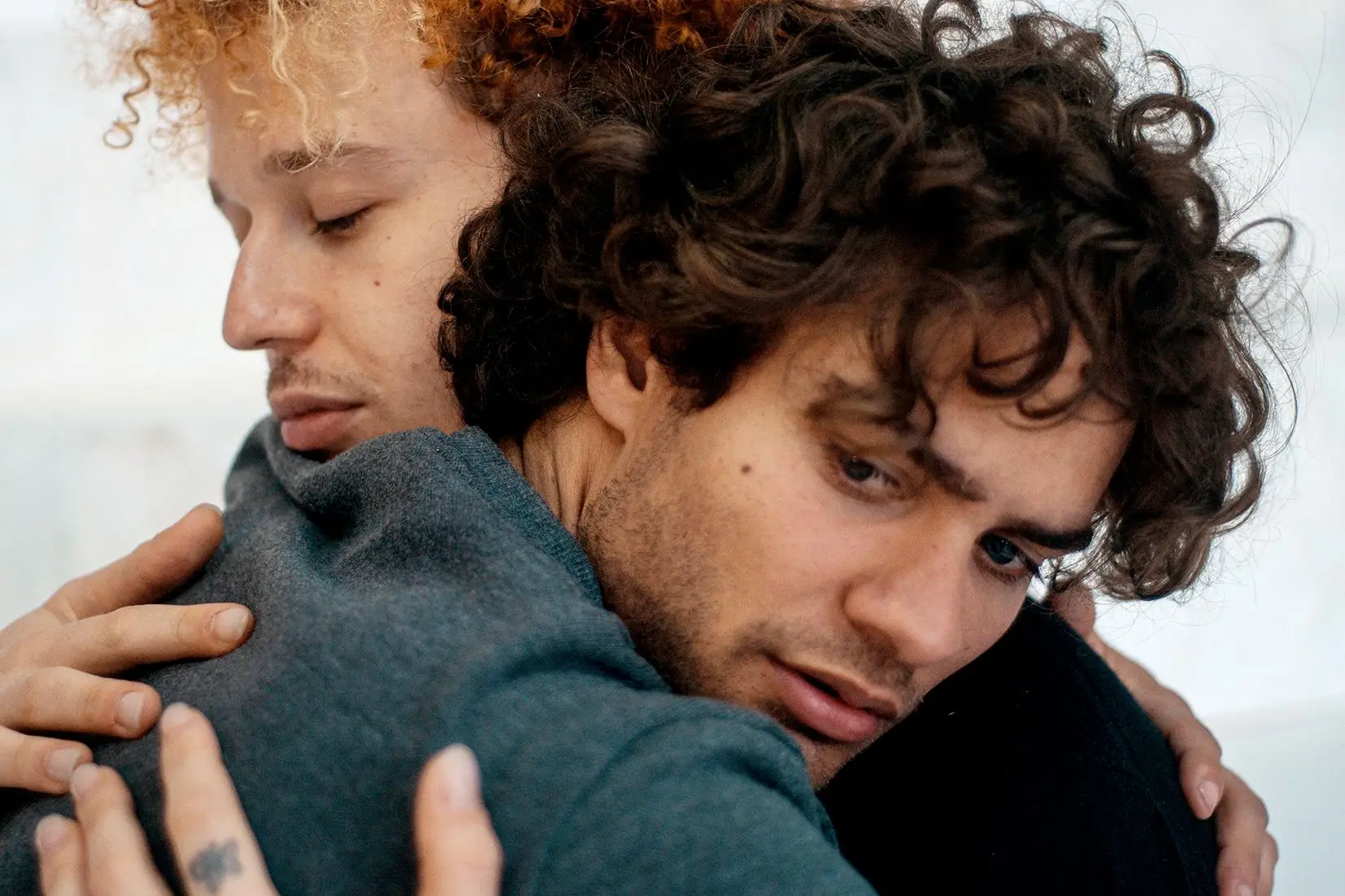 Fazem parte do elenco Ana Afonso Lourenço, Joana Cotrim, Margarida Bakker, Matamba Joaquim, Paula Guedes, Paulo Veiga Nuno, Rita Lello, Tomás de Almeida, Vasco Lello