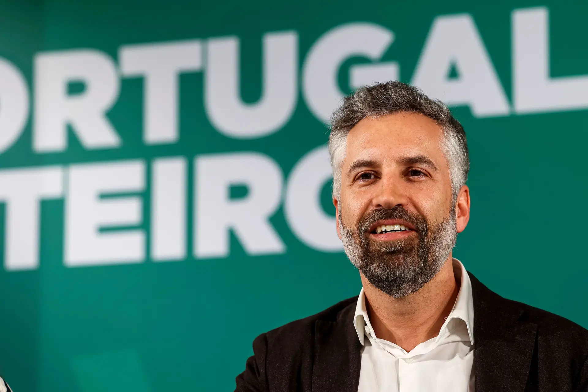 Pedro Nuno Santos: “Não tenho memória de um Governo ter começado tão mal em funções”