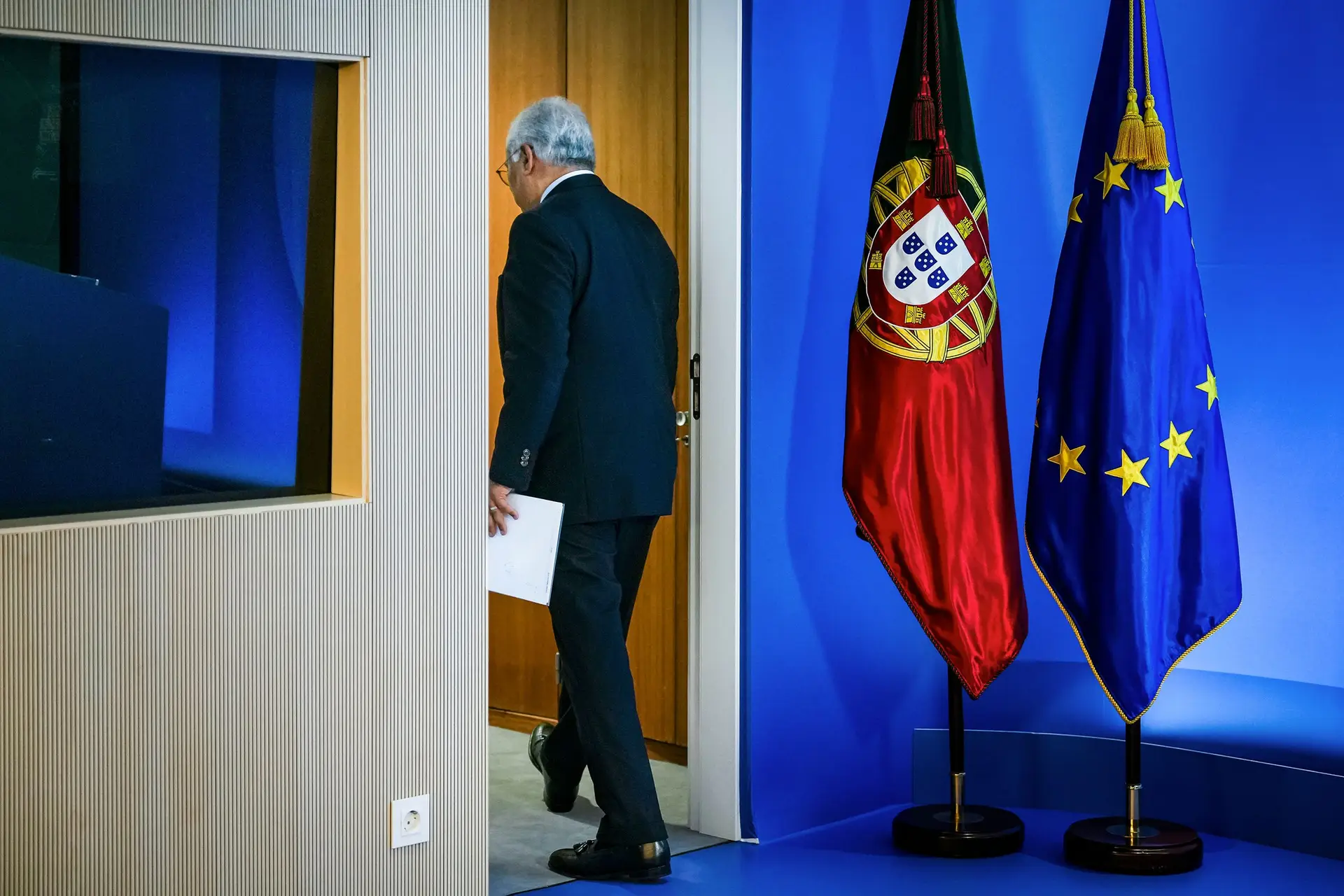 António Costa à saída da conferência de imprensa em que fez o balanço de oito anos de governação