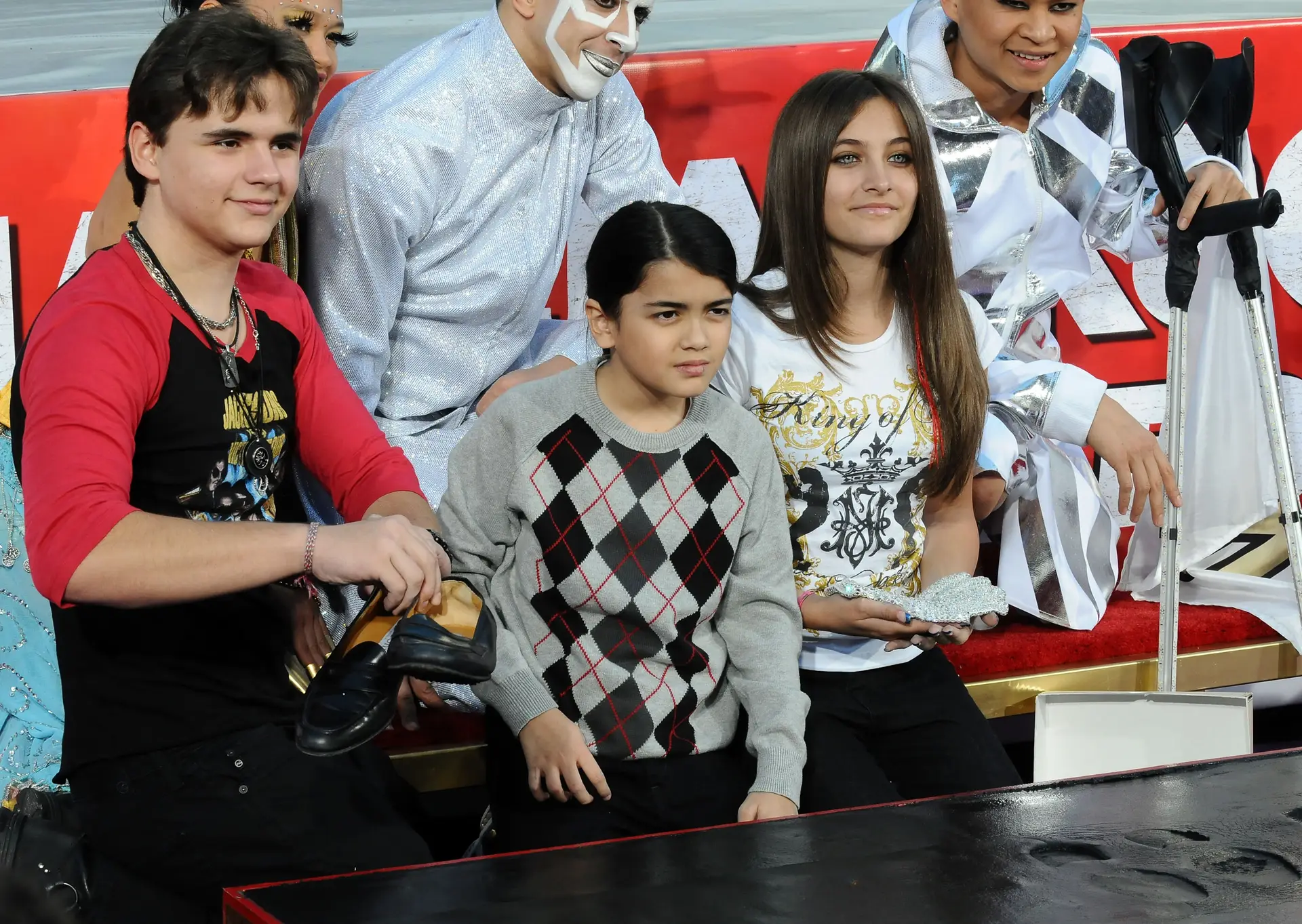 Prince, Bigi e Paris Jackson em 2012