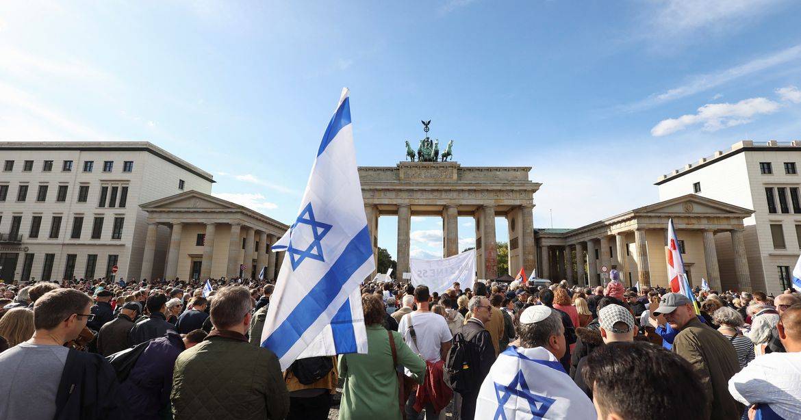 Prova para obter cidadania alemã vai passar a incluir perguntas sobre Israel e comunidade judaíca