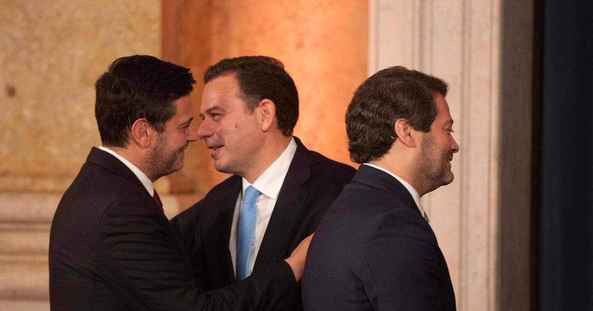 IL recusa ser a “guarda pretoriana do governo” e diz que o PS continua "inflar” Ventura