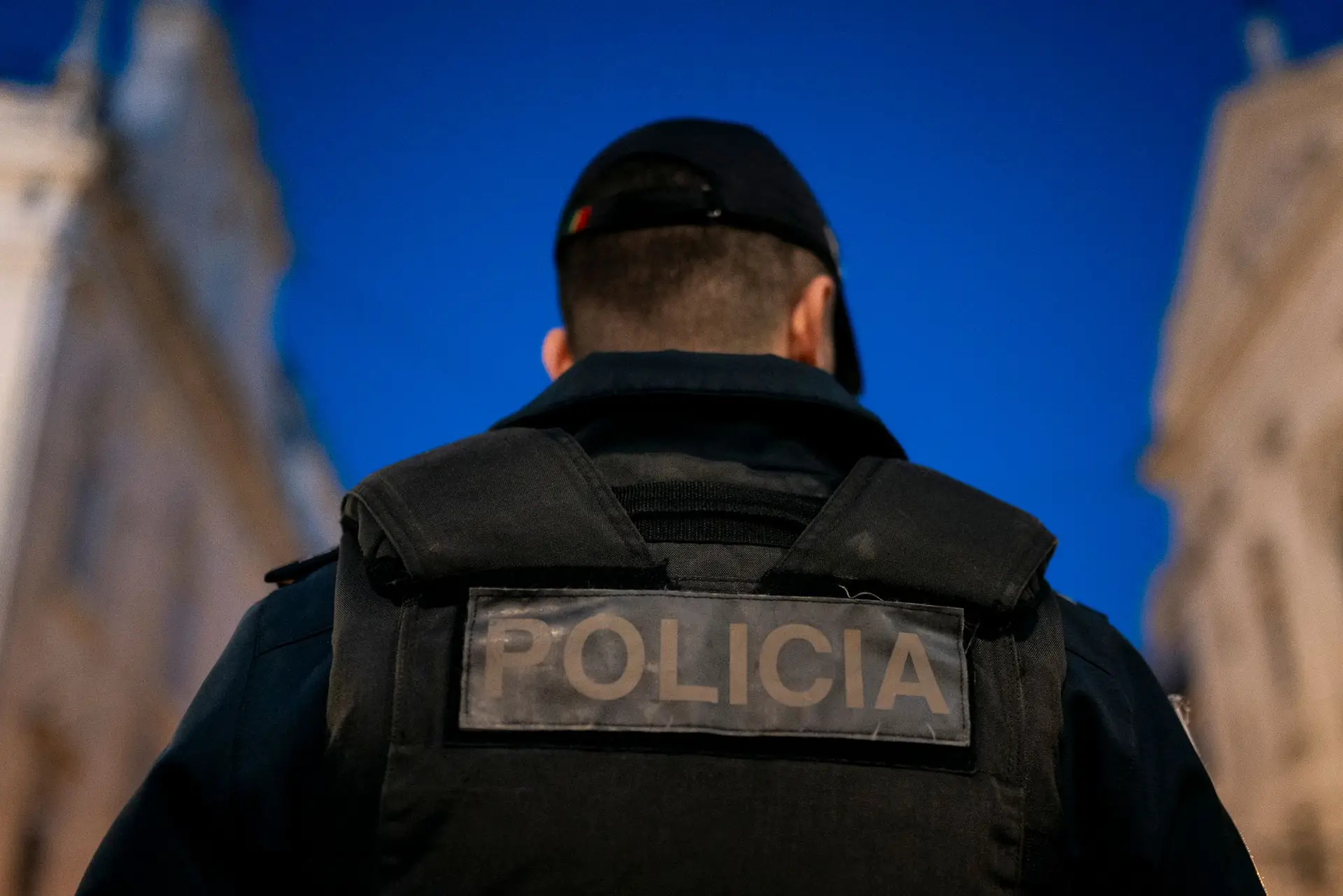Novo Governo promete reforçar os meios das 'secretas', avaliar a extinção do SEF e ter mais mulheres nas polícias
