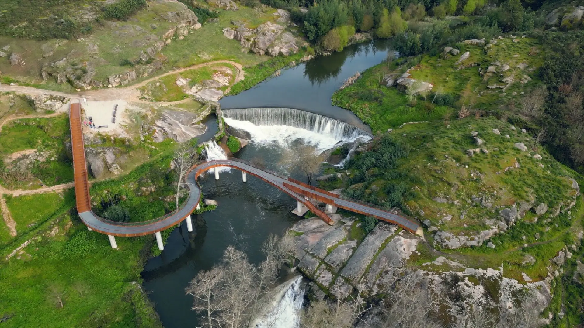Açude da Ribeira em Ervedal da Beira