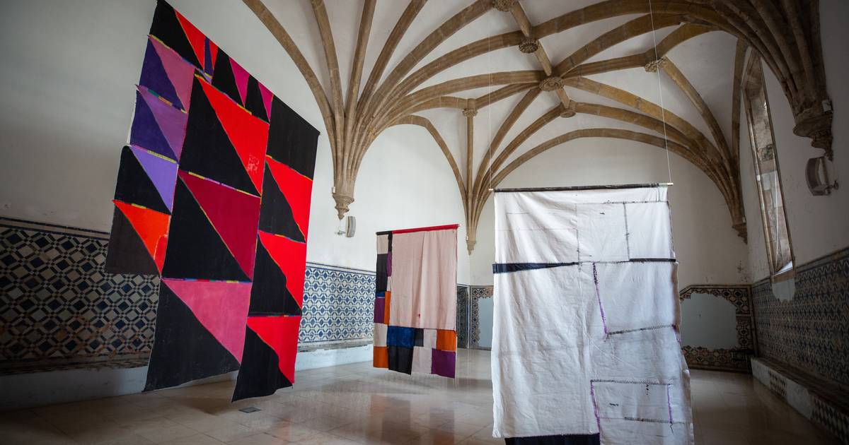 A memória e a reinvenção na Bienal de Coimbra: a liberdade tem de passar por aqui