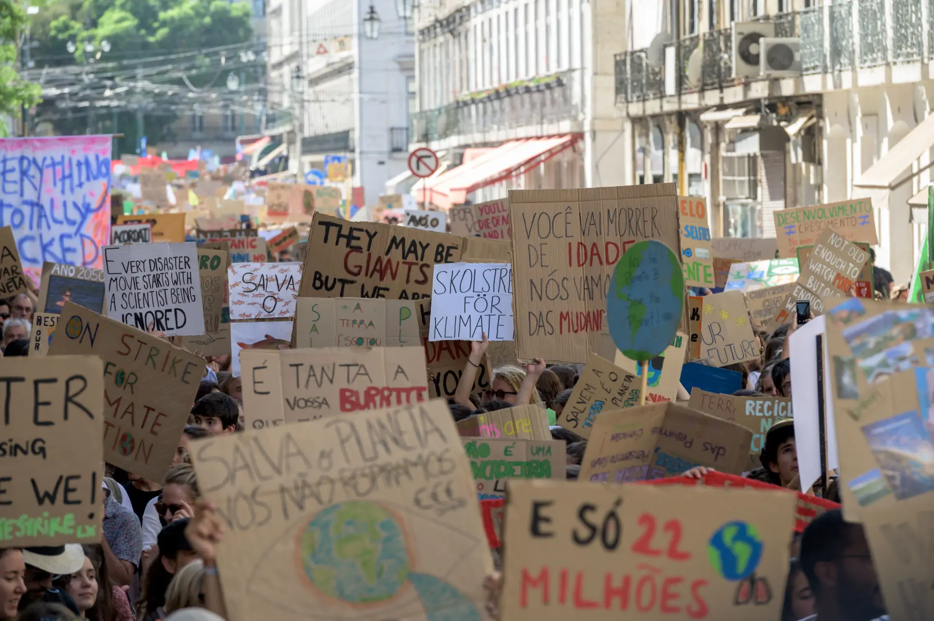 Inação climática: com a decisão do Tribunal Europeu sobre Portugal iminente, o que pensa o novo governo sobre alterações climáticas?